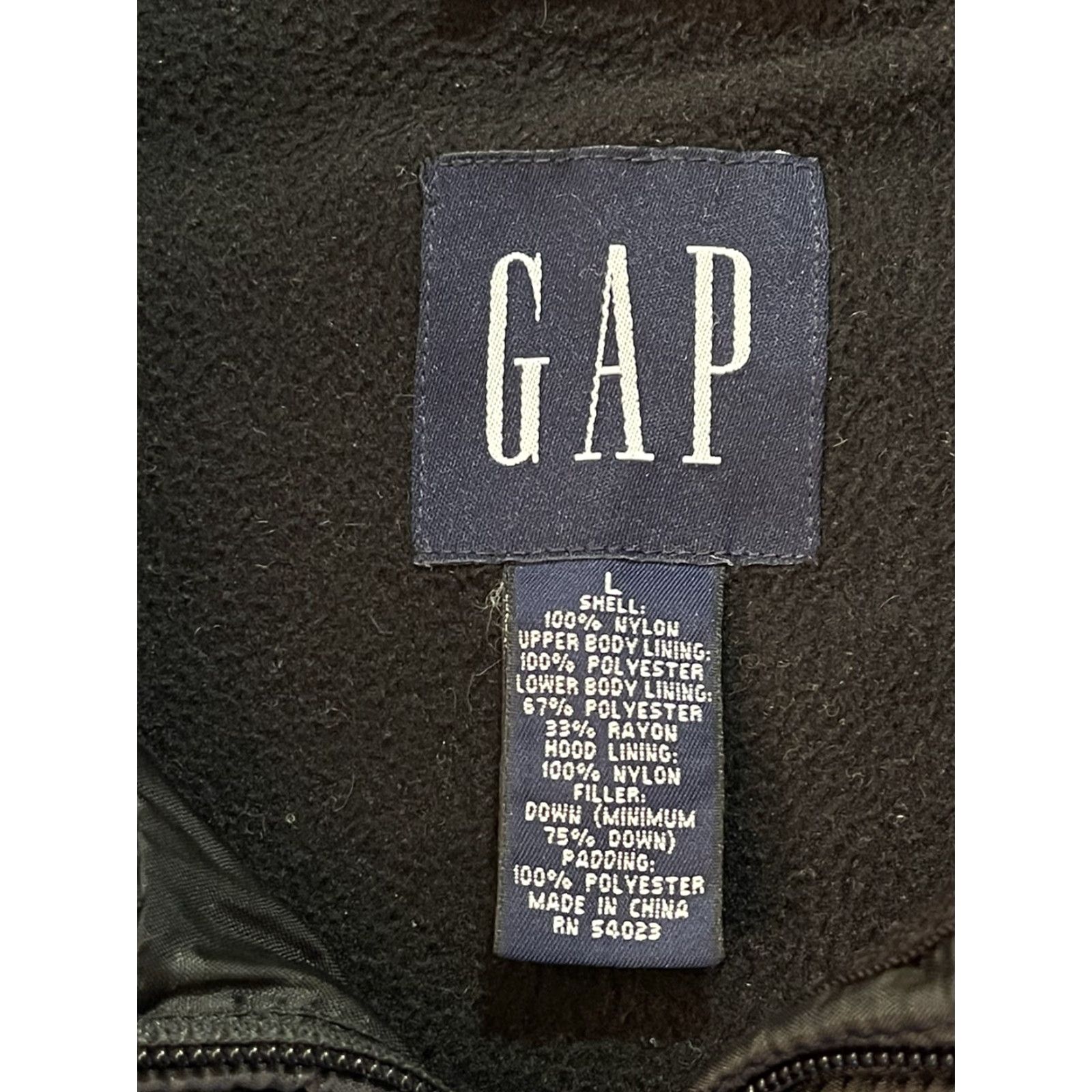Gap VINTAGE Gap Vest Puffer Jacket Mens Quilted Down Insulated Zip Full-zip L Ski Outdoor Winter Black Nylon L Size US L / EU 52-54 / 3 - 3 Thumbnail
