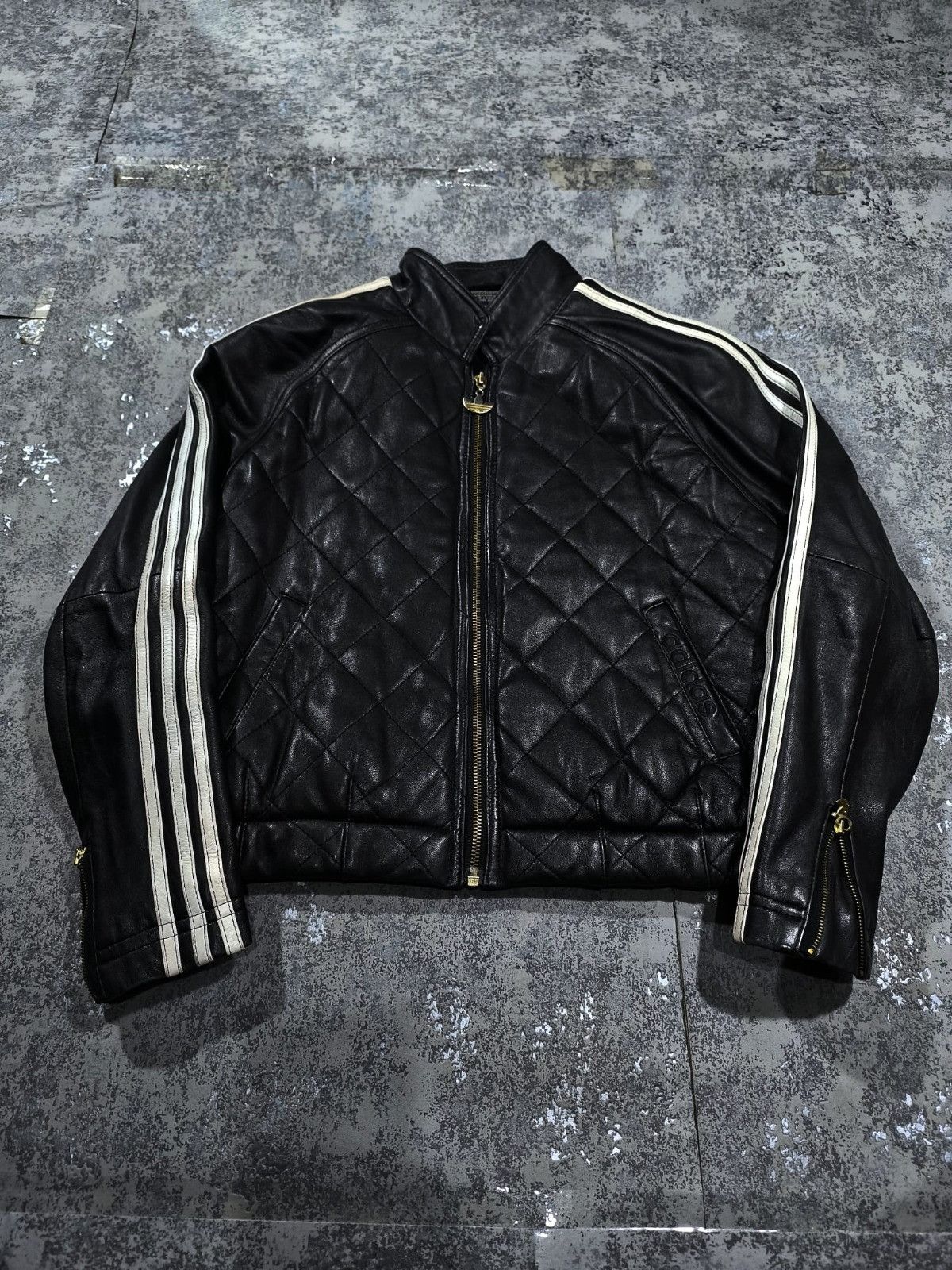 Adidas vintage Adidas three-stripe leather crop bomber jacket Size M / US 6-8 / IT 42-44 - 1 Thumbnail