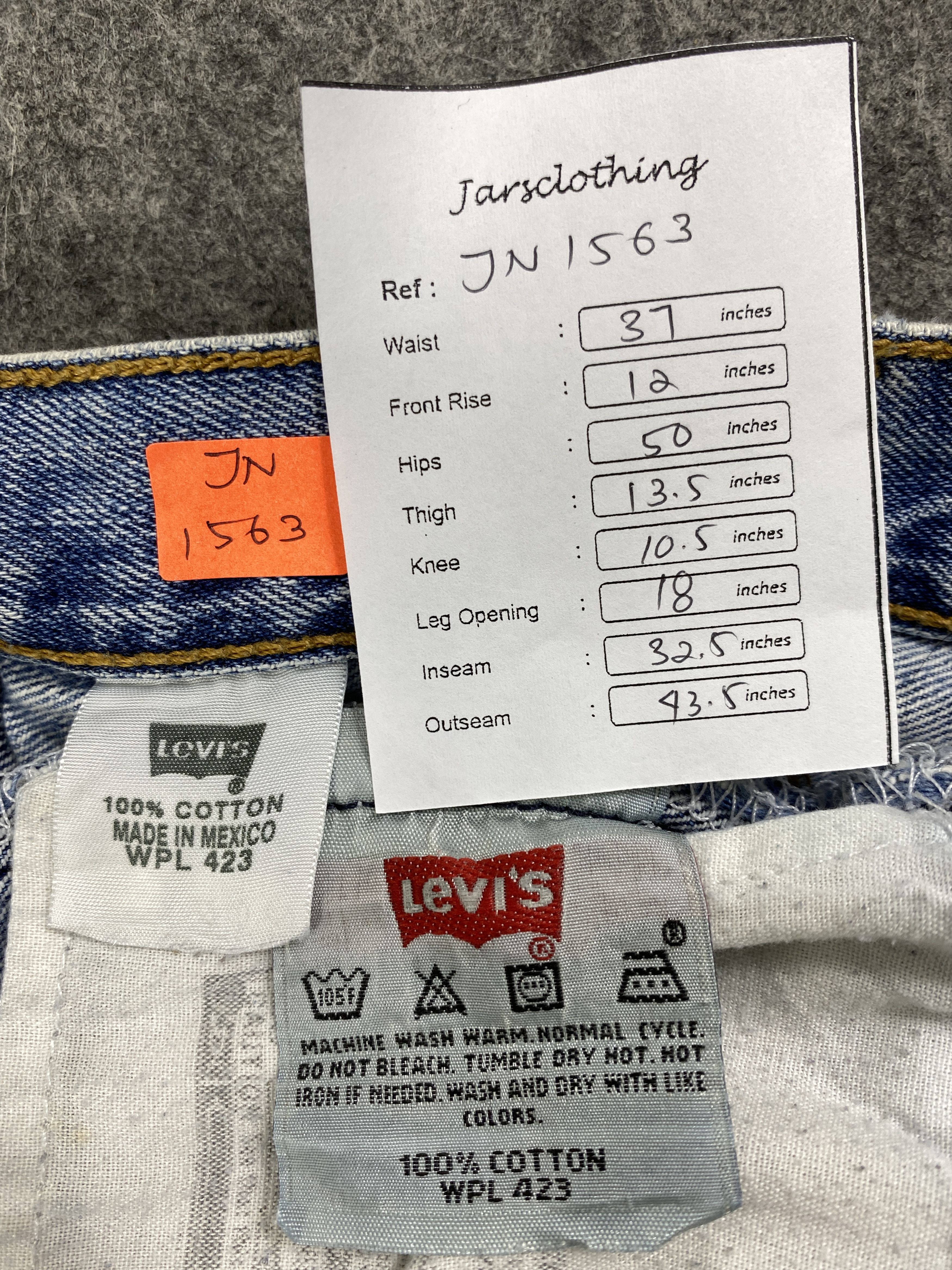 Levi's Mid Blue Vintage Levi's 501 Jeans 37x32.5 Denim -JN1563 Size US 37 - 8 Thumbnail