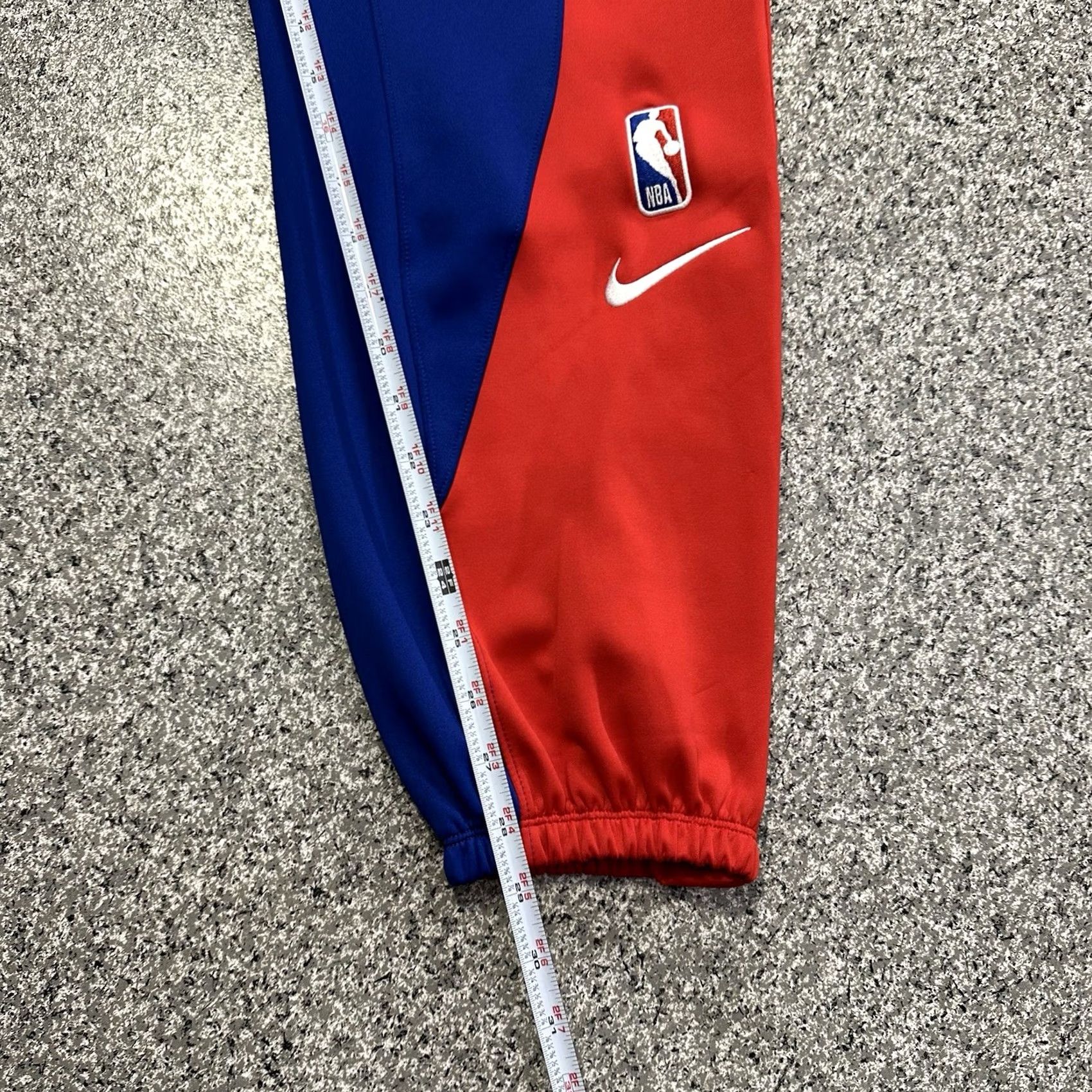 Nike VINTAGE Nike Detroit Pistons Tearaway Game Warm Up Pants PE Mens L NBA Team Issued - Pants Yacht Size US 33 - 7 Thumbnail