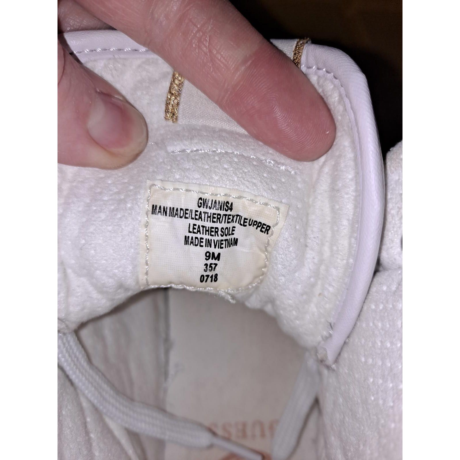 Other Guess White HIgh Tops with Rhinestones and Quilted Sides Siz Size ONE SIZE - 7 Thumbnail