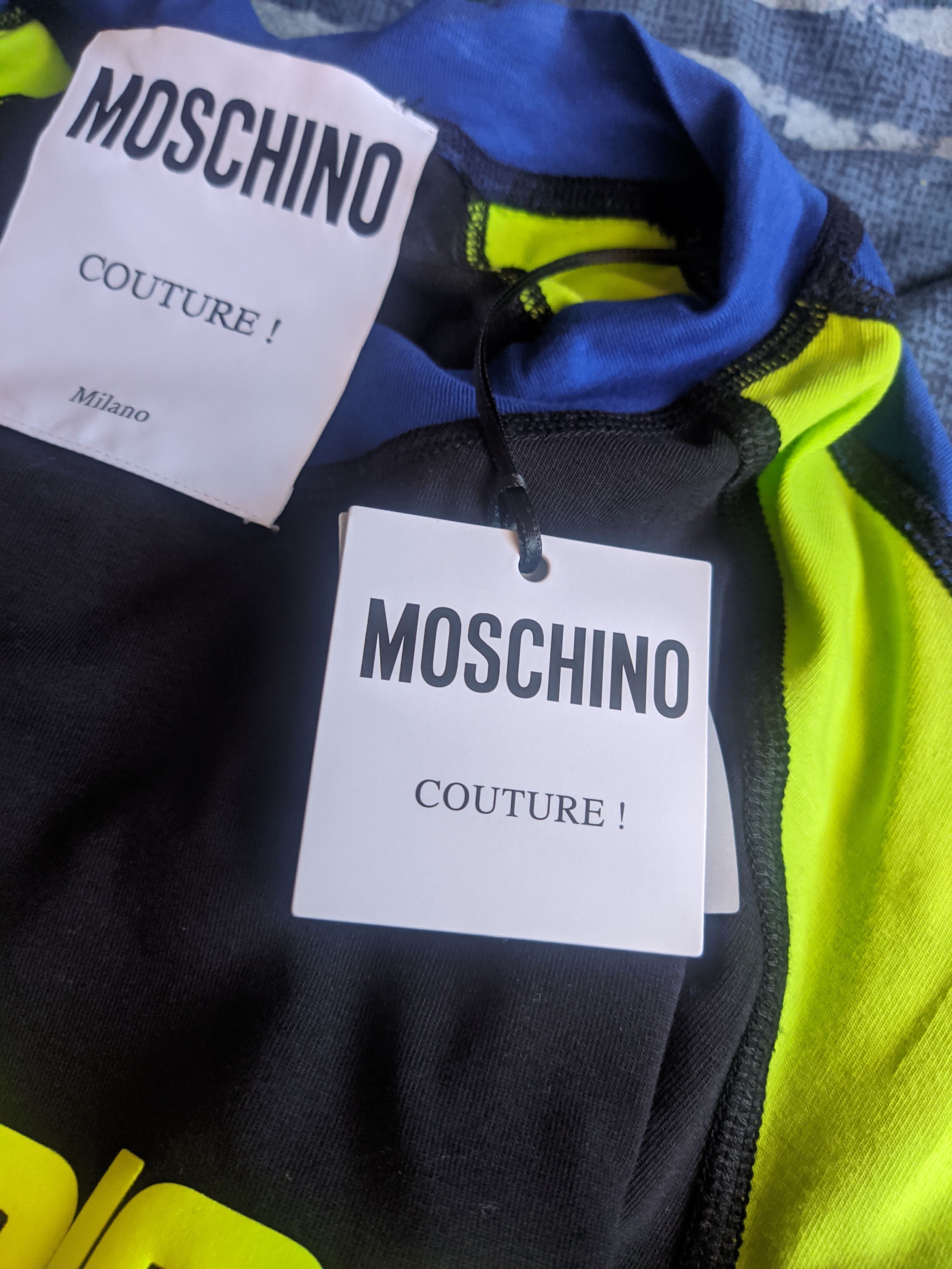 Moschino NWT Moschino Couture t-shirt Size US M / EU 48-50 / 2 - 8 Thumbnail