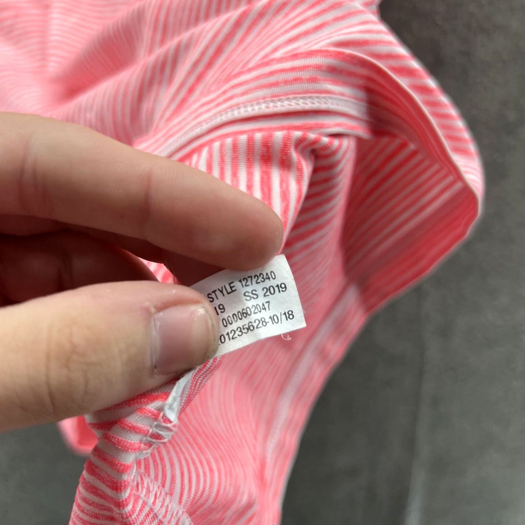 Under Armour Under Armour Polo Shirt Womens M Pink Stripe HeatGear Golf Stretch Top Size M / US 6-8 / IT 42-44 - 2 Thumbnail