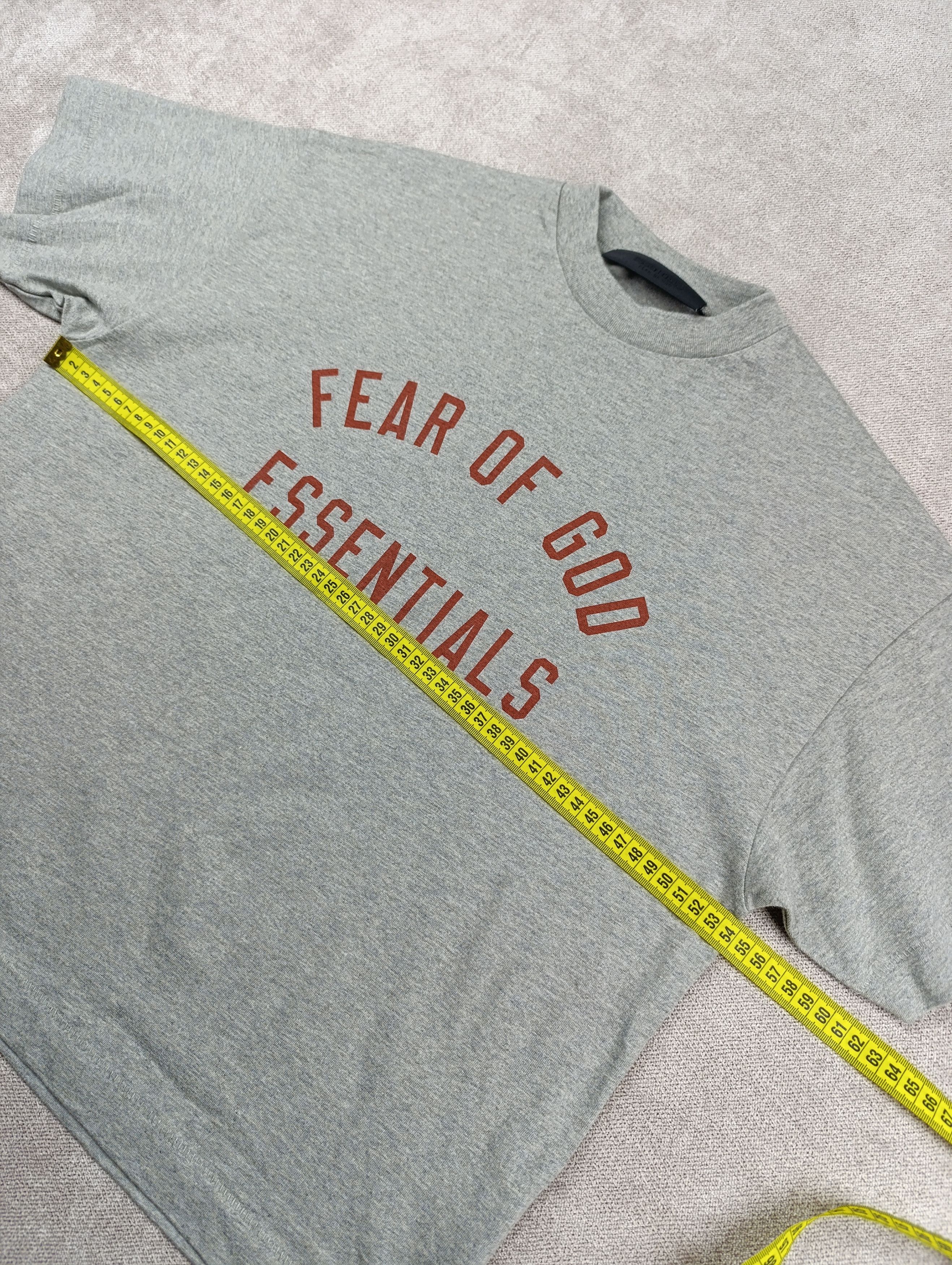 Fear of God Auth. FEAR OF GOD ESSENTIALS Tri-Blend Crewneck Womens Tee Size L / US 10 / IT 46 - 16 Thumbnail