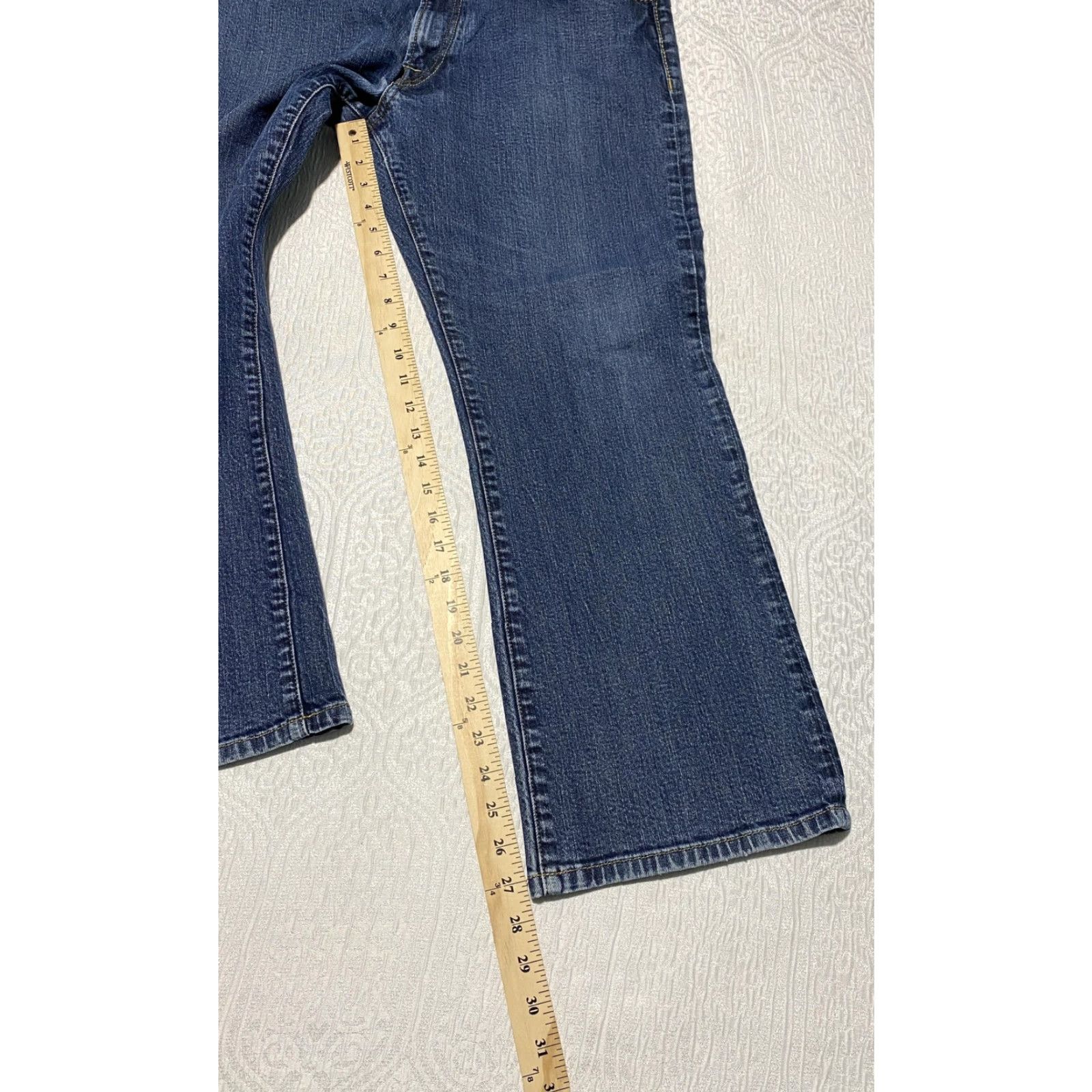 Express VINTAGE Express Jeans Mens 36x27 Blue Loose Fit Straight Leg Denim Classic 5 Pocket Size US 36 / EU 52 - 5 Thumbnail