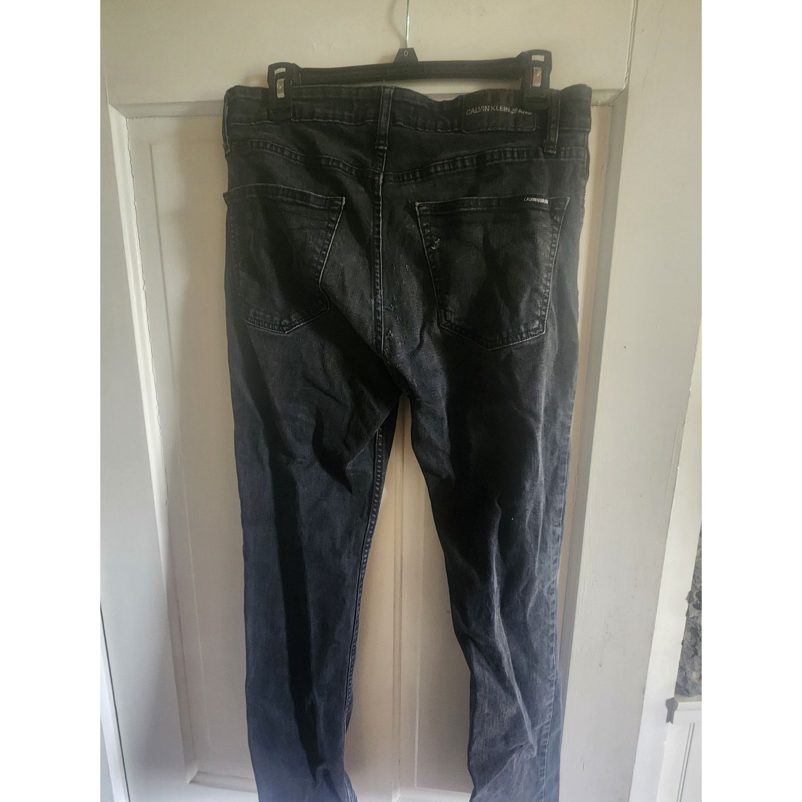 Calvin Klein Calvin Klein Men's Standard Straight Fit Vintage Jeans 32x30 Size US 32 / EU 48 - 3 Thumbnail