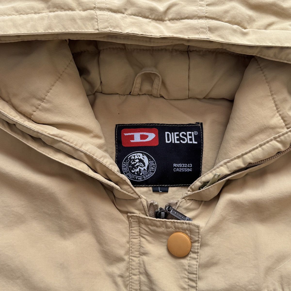 Diesel Diesel Vintage Y2K Boxy Fit Unisex Cropped Bomber Jacket Size US M / EU 48-50 / 2 - 14 Thumbnail