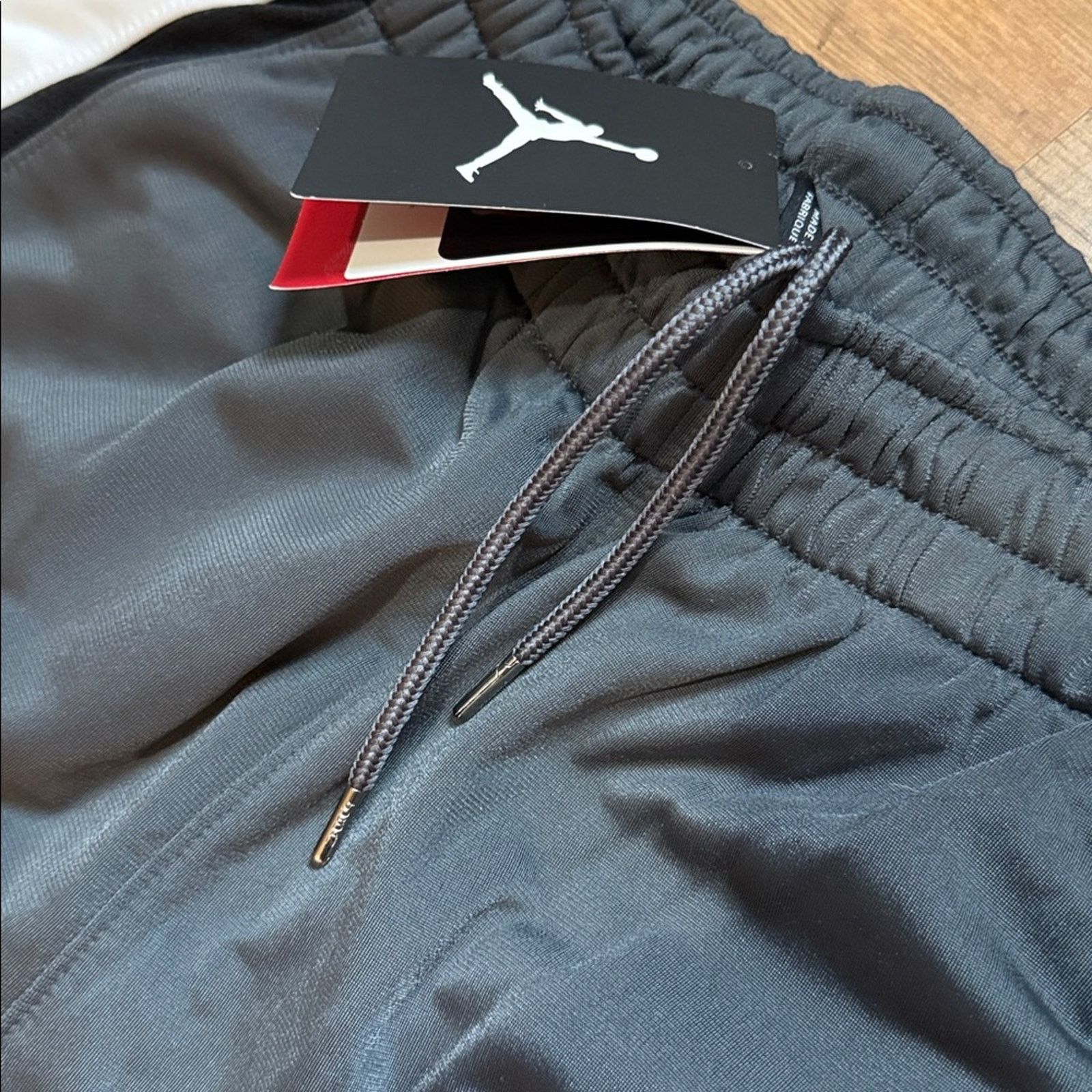 Jordan Brand 2012 Jordan Sweatpants Size US 28 / EU 44 - 2 Thumbnail