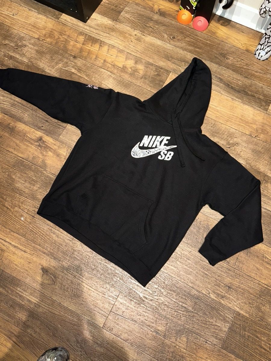 Nike SB Nike SB x Cactus Jack Hoodie XXL Size US XXL / EU 58 / 5 - 2 Thumbnail