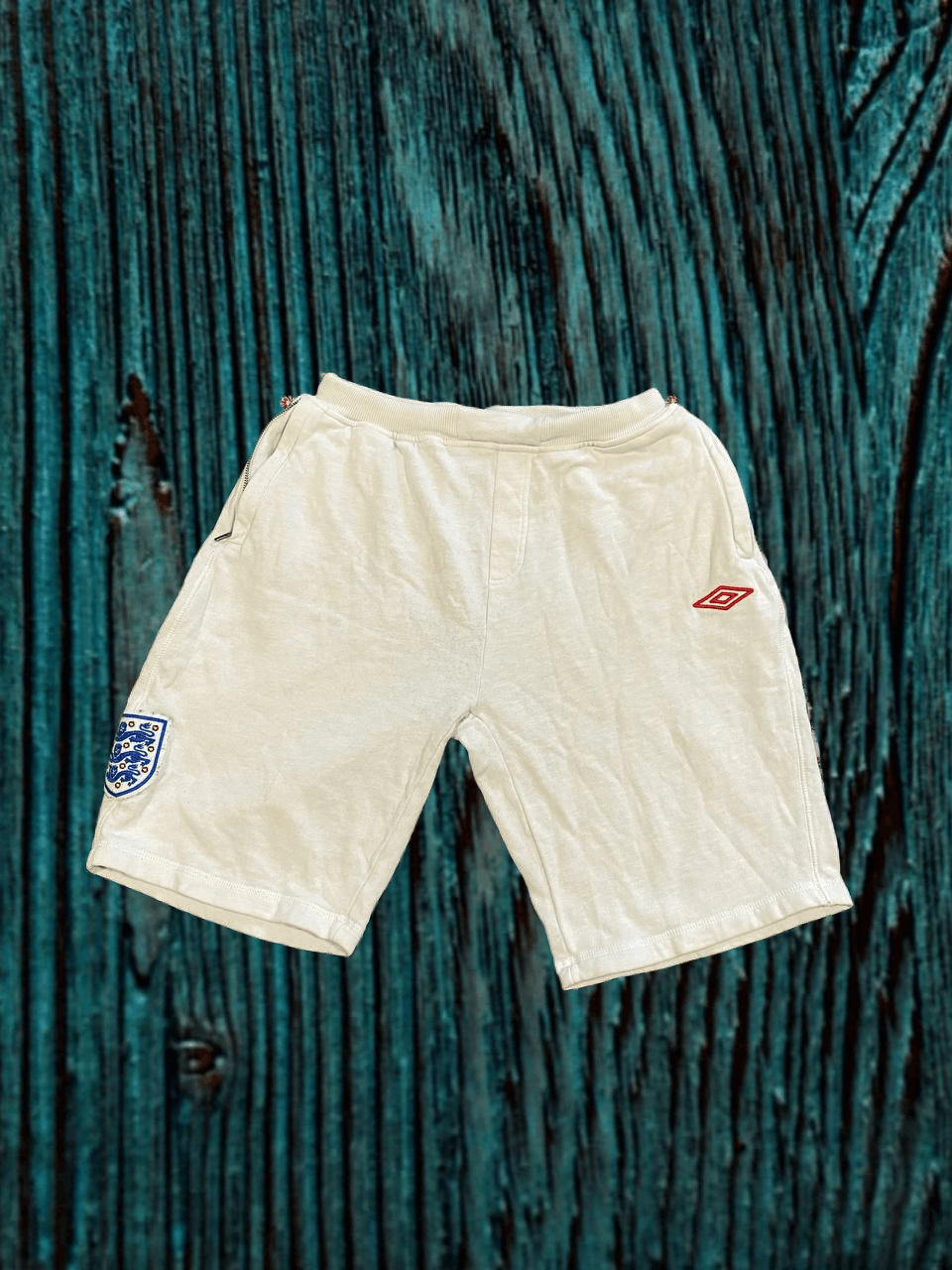 Umbro ENGLAND NATIONAL TEAM TRAINING FOOTBALL short Size US 30 / EU 46 - 1 Thumbnail