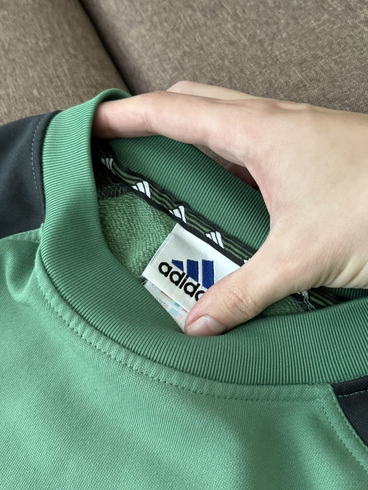 Adidas × Vintage Vintage Adidas oversized big logo Y2K green sweatshirt Size US L / EU 52-54 / 3 - 6 Thumbnail