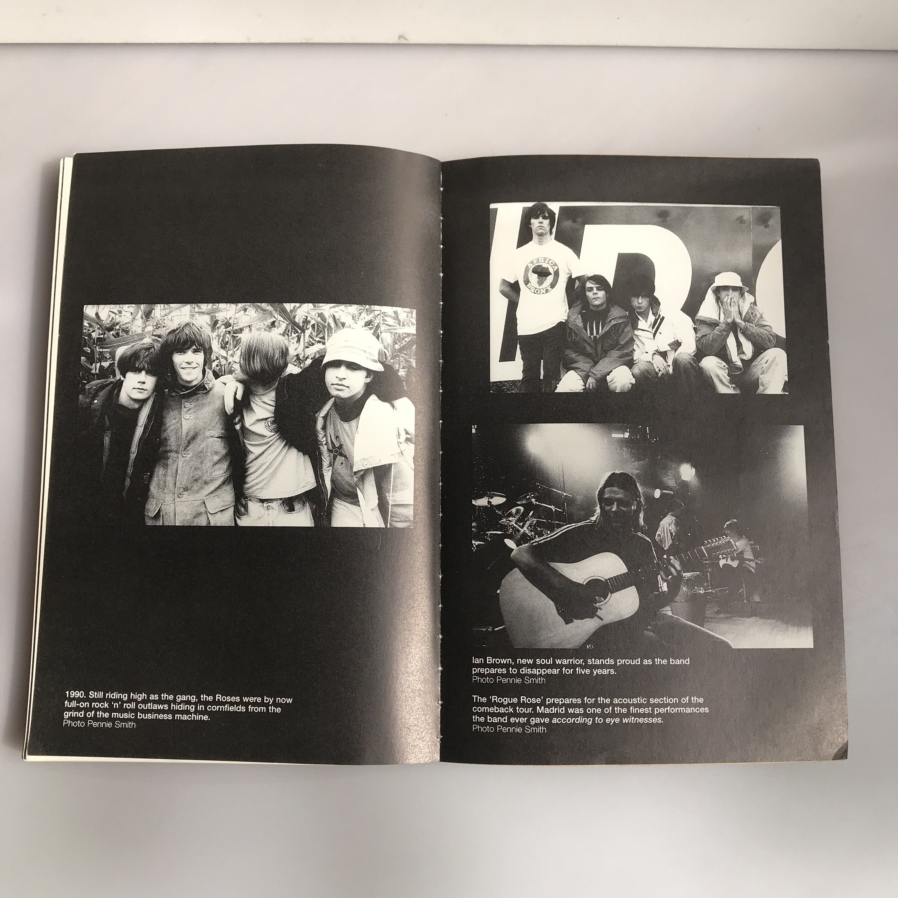 Other UK Vintage First Publish 1997 The Stone Roses Size ONE SIZE - 9 Thumbnail