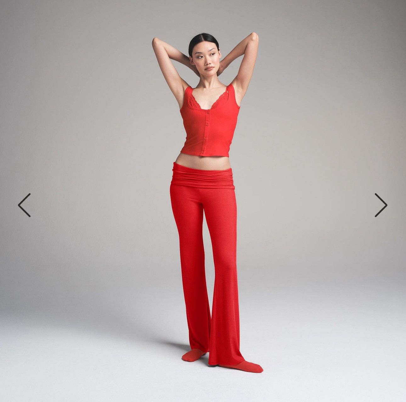 SKIMS Skims Soft Lounge Fold over Pant (LIMITED EDITION CHERRY 🍒) Size 25" / US 0 / IT 36 - 3 Thumbnail