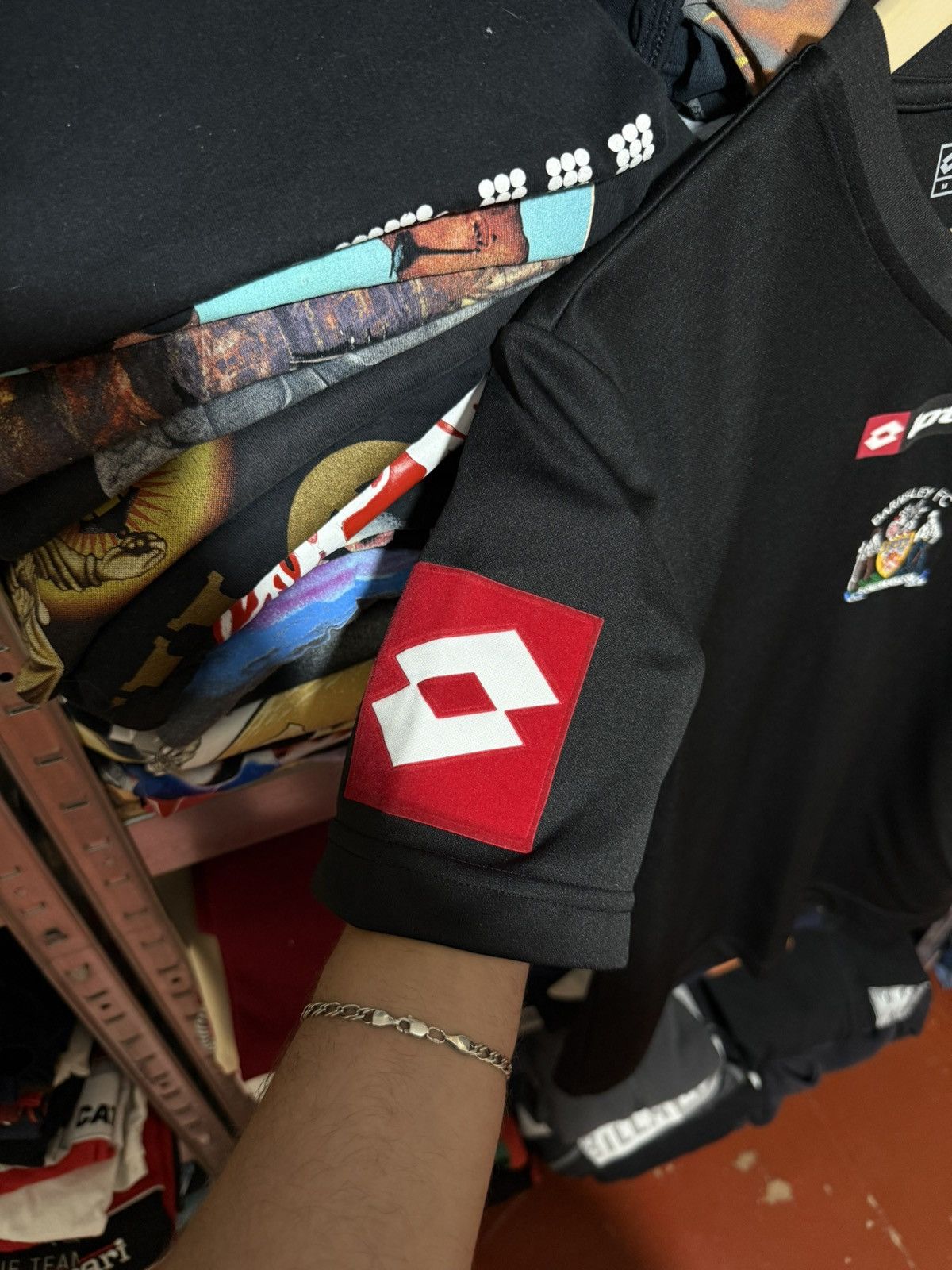 Lotto Sport × Vintage Vintage Lotto Barnsley 2008 2009 Training Soccer Jersey Size US M / EU 48-50 / 2 - 4 Thumbnail