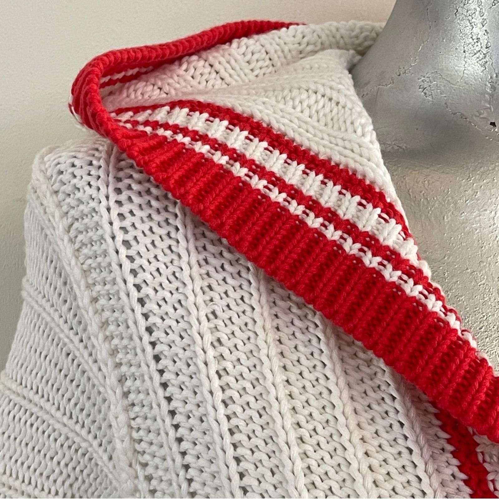Other Moda International White and Red Hooded Cardigan in Small Size S / US 4 / IT 40 - 5 Thumbnail