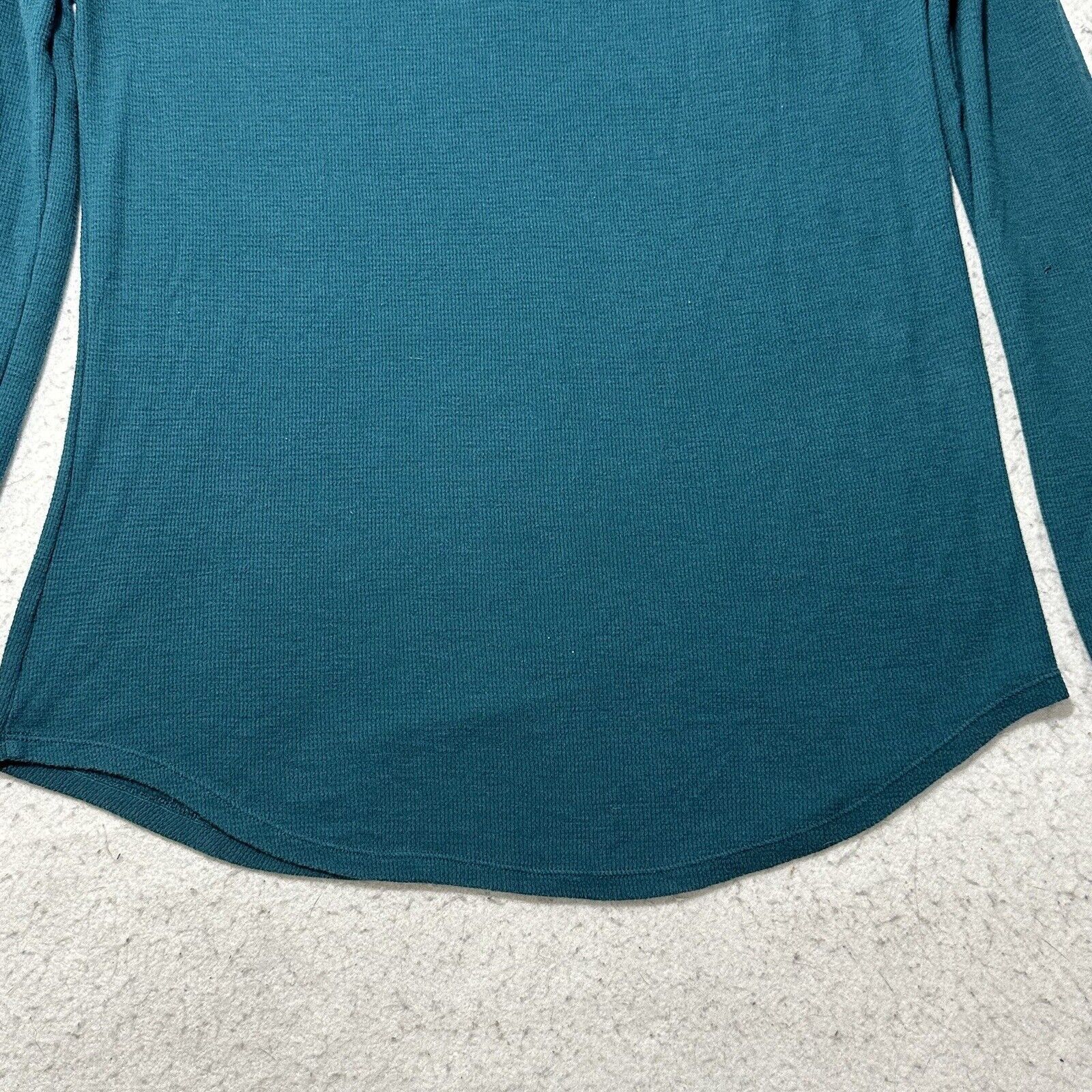 Victoria's Secret Victorias Secret Large V-Neck Teal Blue Sleepwear Shirt Size L / US 10 / IT 46 - 12 Thumbnail