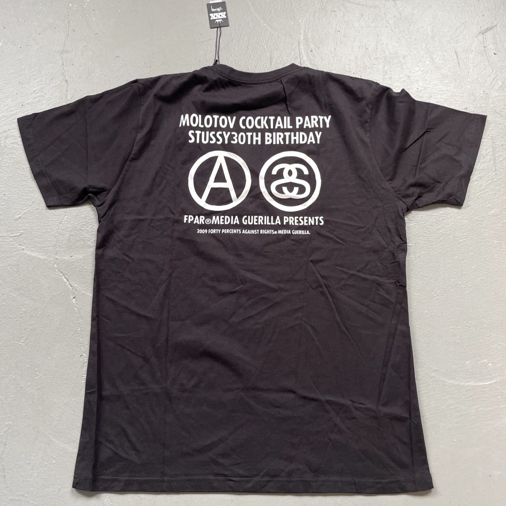 Vintage Stussy T-Shirt Mens XL Black 30th Anniversary Molotov Cocktail Y2K Party 2009 RARE Size US XL / EU 56 / 4 - 8 Thumbnail