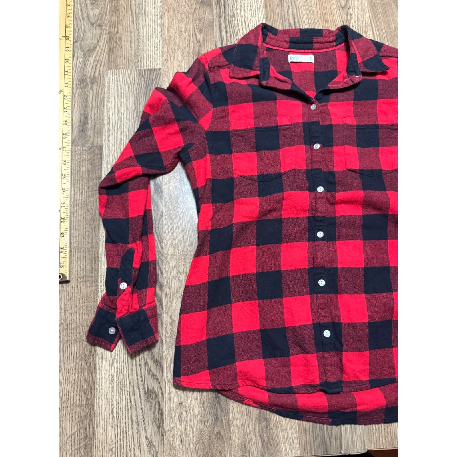 Croft & Barrow Croft & Barrow Shirt Women's XS Red Black Plaid Long Sleeve Button Up Size XS / US 0-2 / IT 36-38 - 3 Thumbnail
