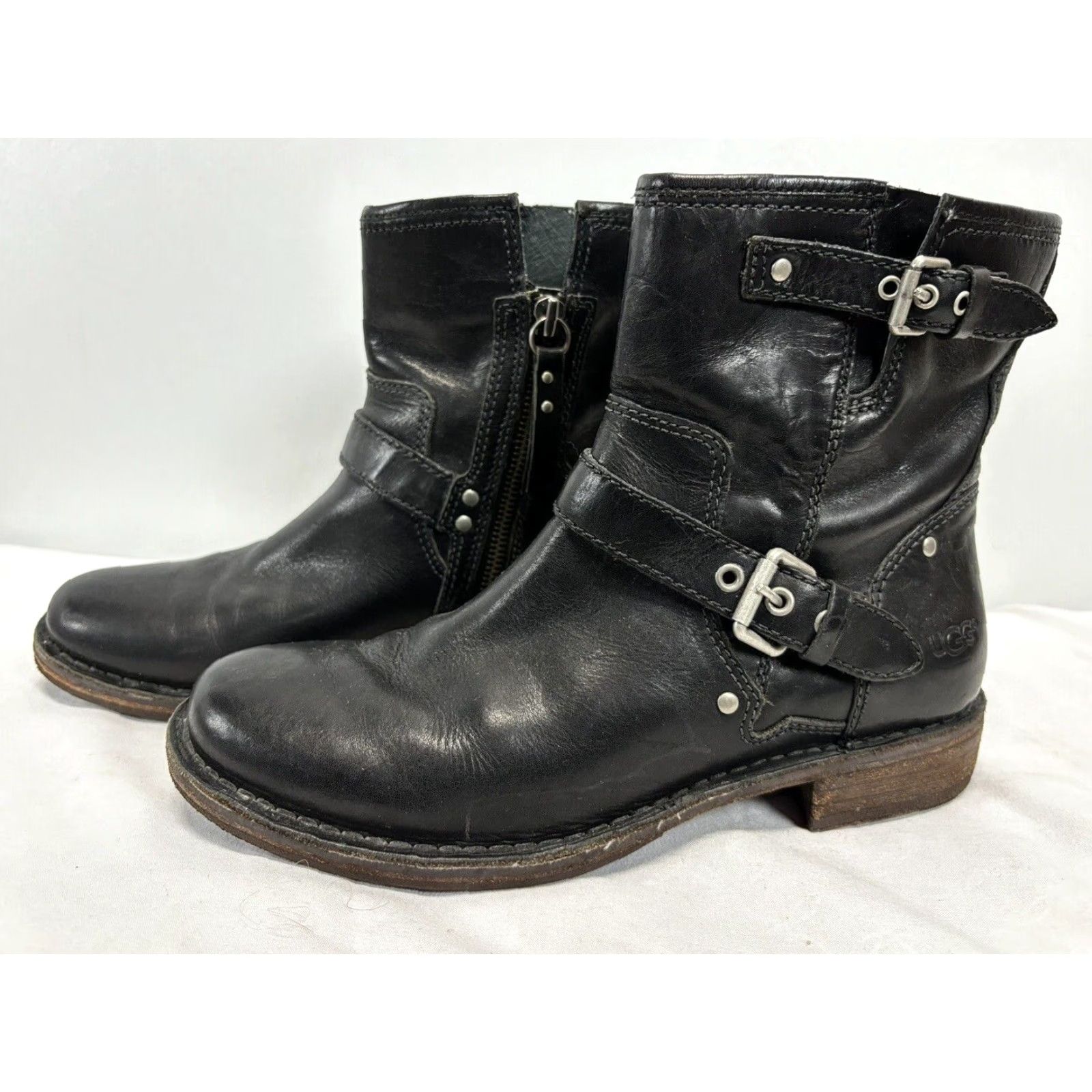 Ugg UGG Boots Women 7.5 Leather Moto Combat Ankle Black Sheepskin Lined Size US 7.5 / IT 37.5 - 2 Thumbnail