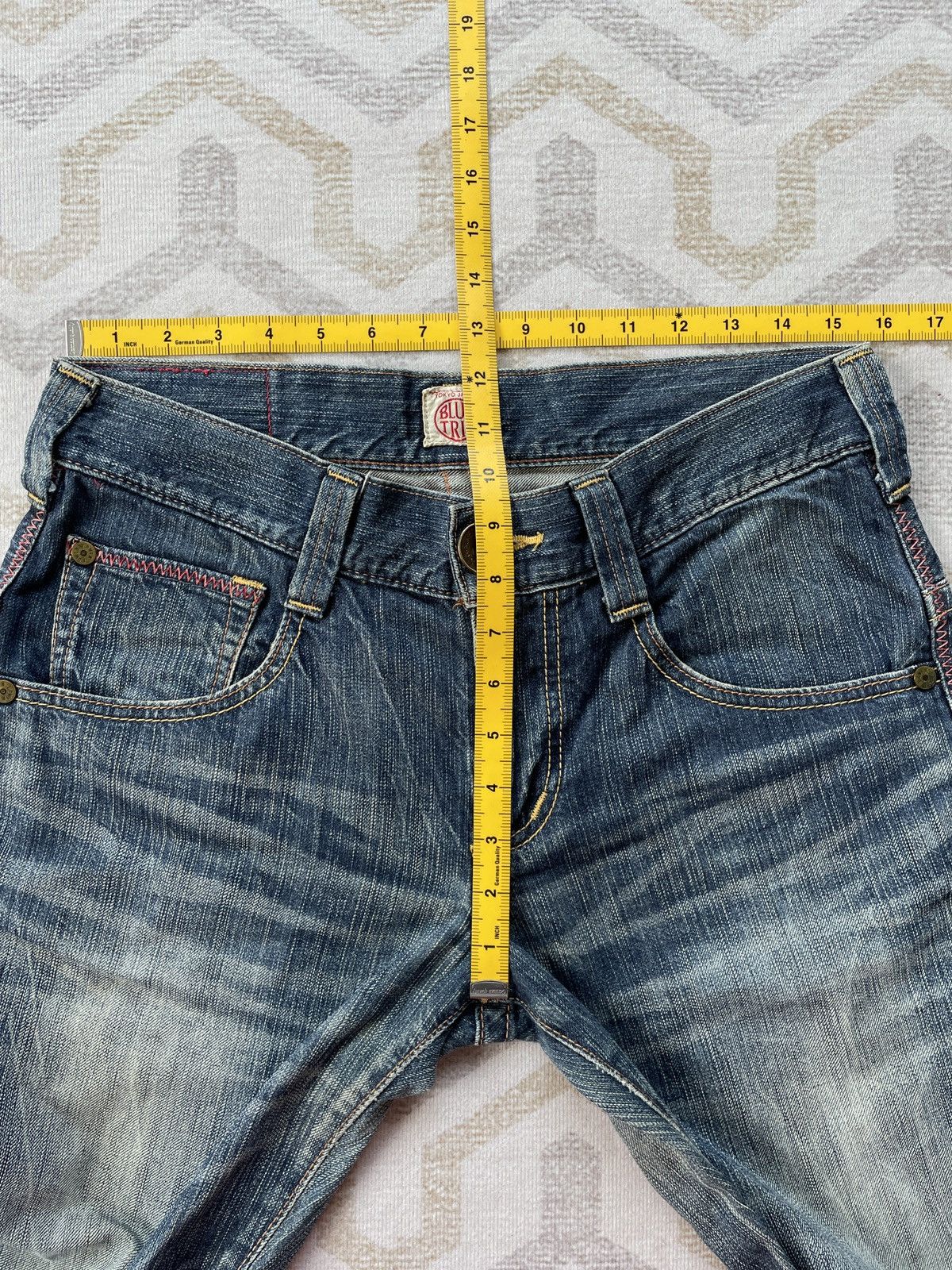 Edwin Edwin Buckle Back Jeans Size US 31 - 12 Thumbnail