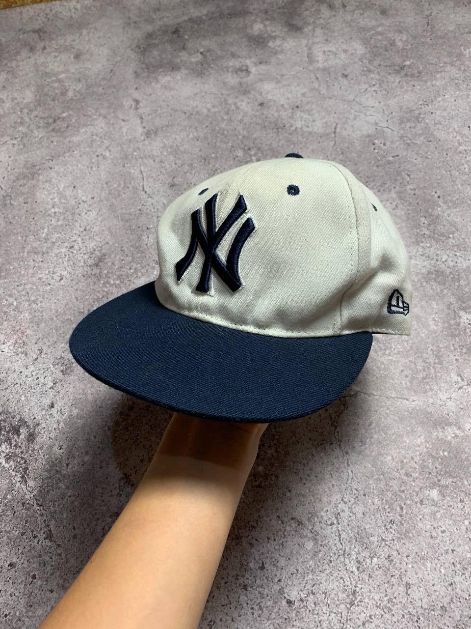 New York Yankees 90s New Era Yankees hat Size ONE SIZE - 1 Thumbnail