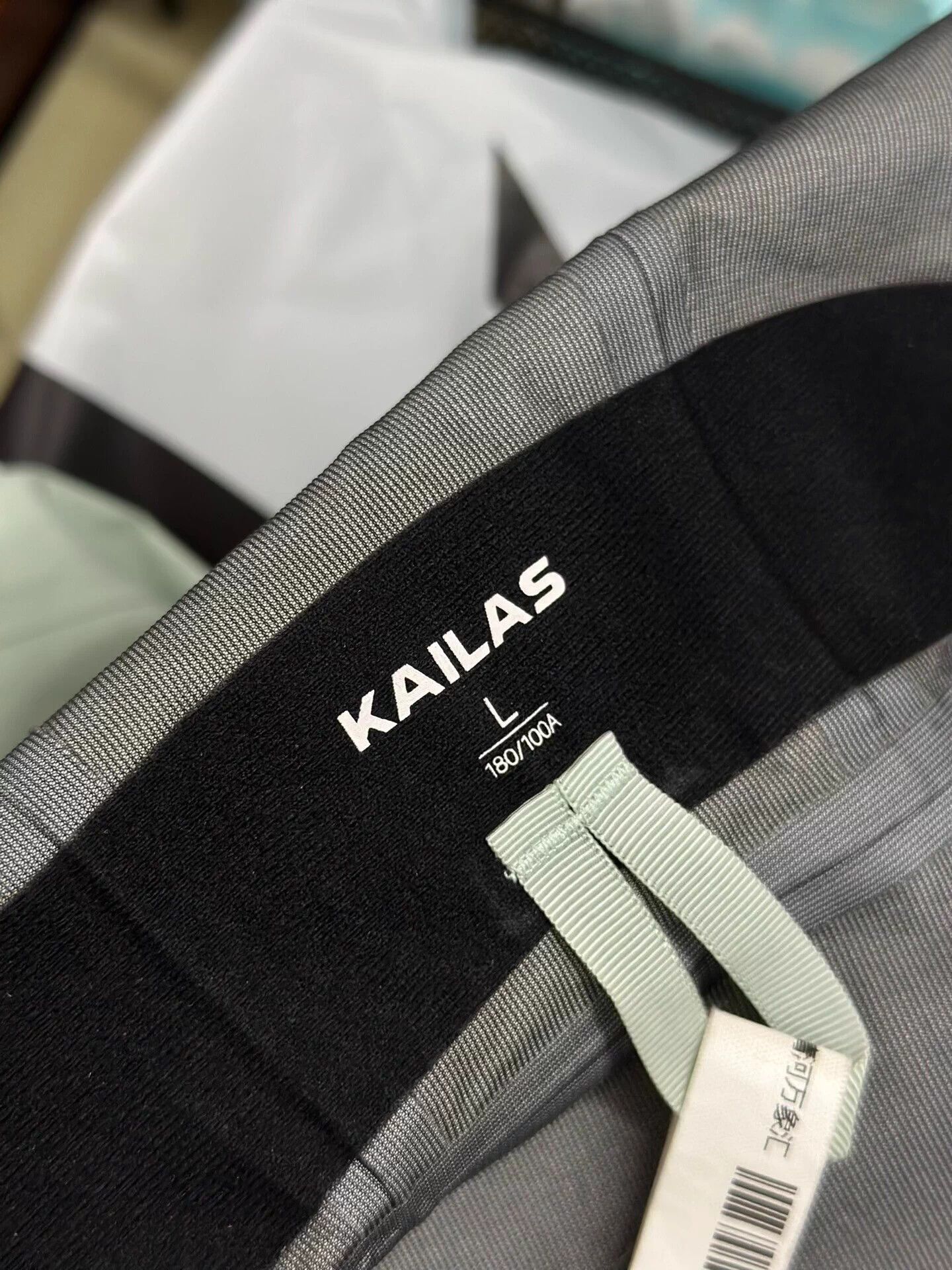 Other KAILAS MONT Waterproof Hard Shell Jacket Ice Lake Green Size US L / EU 52-54 / 3 - 3 Thumbnail