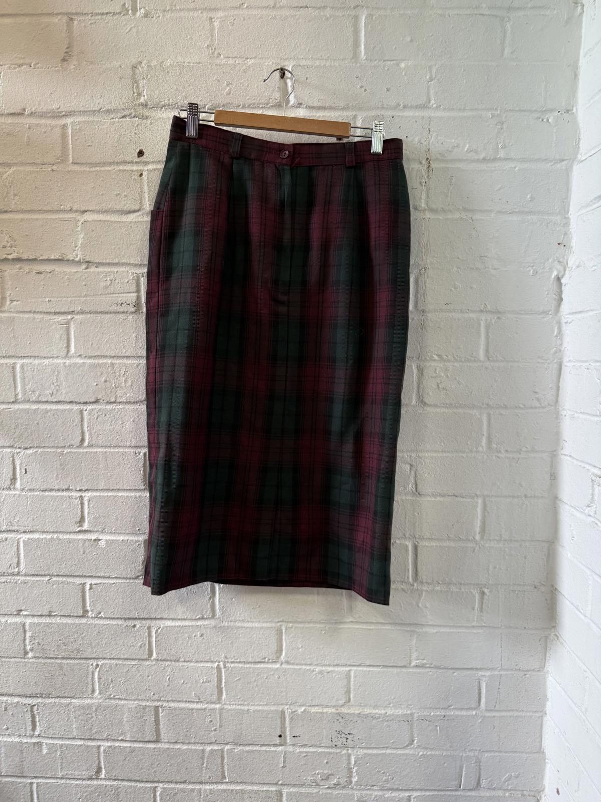 Unknown London Vintage Plaid Midi Skirt Size 32" / US 10 / IT 46 - 1 Thumbnail