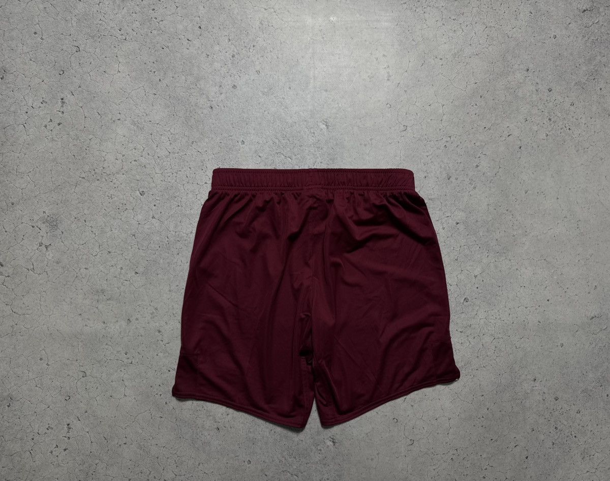 Umbro Umbro FC Burnley New Football Shorts Size M Size US 32 / EU 48 - 8 Thumbnail