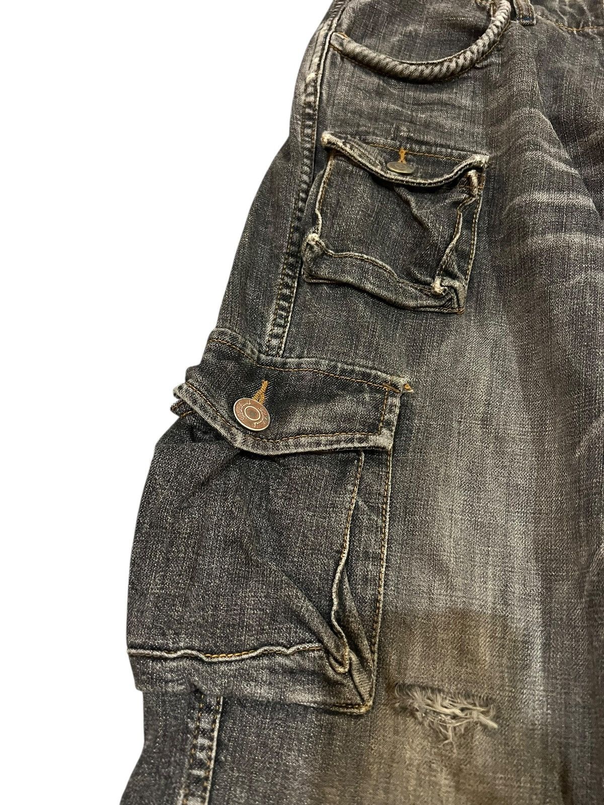 Japanese Brand Vintage Japanese Brand Global Work Bondage Distress Jean Size US 30 / EU 46 - 4 Thumbnail