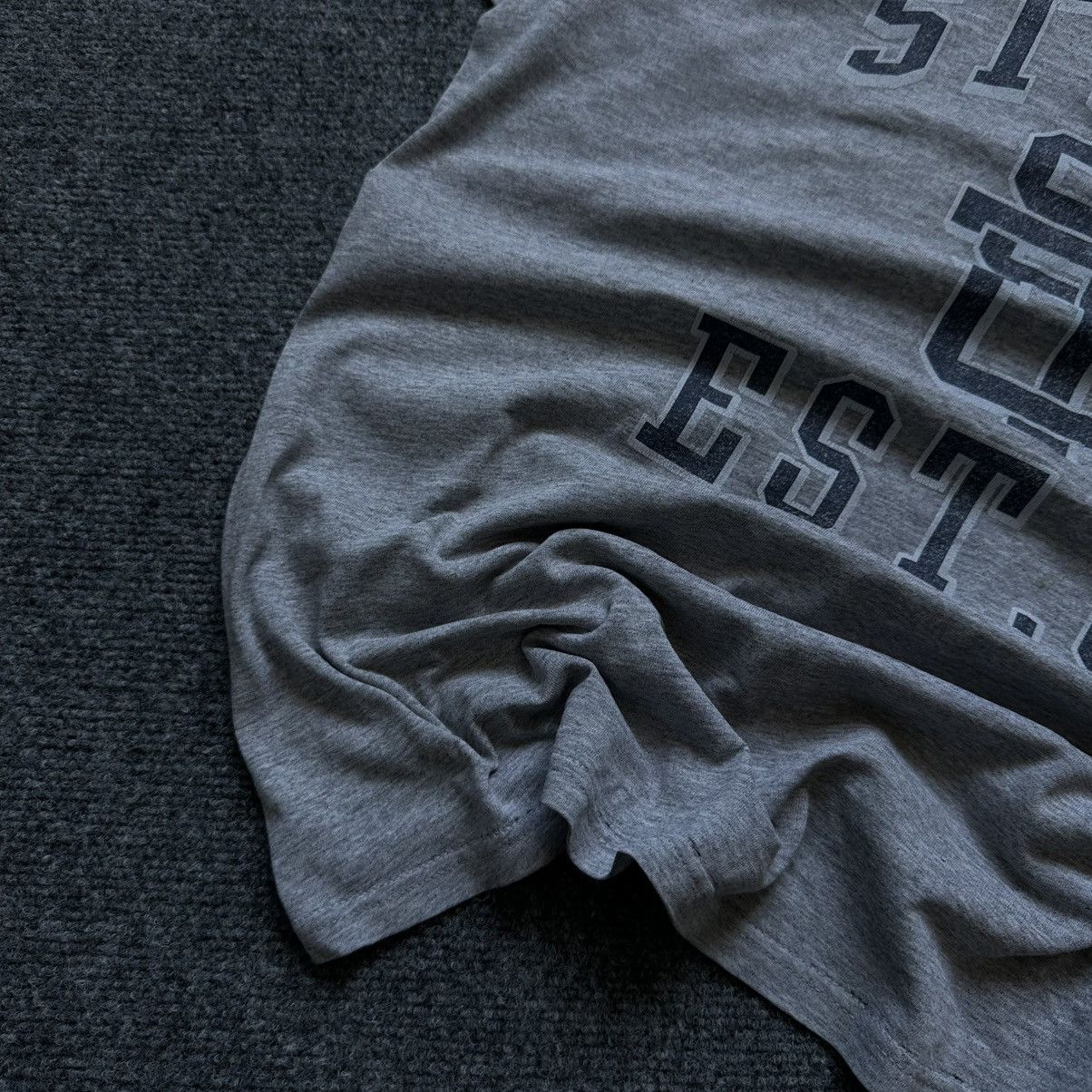 Stussy VTG Japanese Style Stussy Distressed T-shirts Big Logo L Size US L / EU 52-54 / 3 - 8 Thumbnail