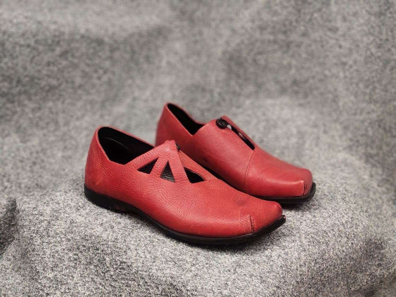 CYDWOQ Cydwoq Handmade Design Leather Sandals Shoes Custom Red Size US 7 / IT 37 - 7 Thumbnail