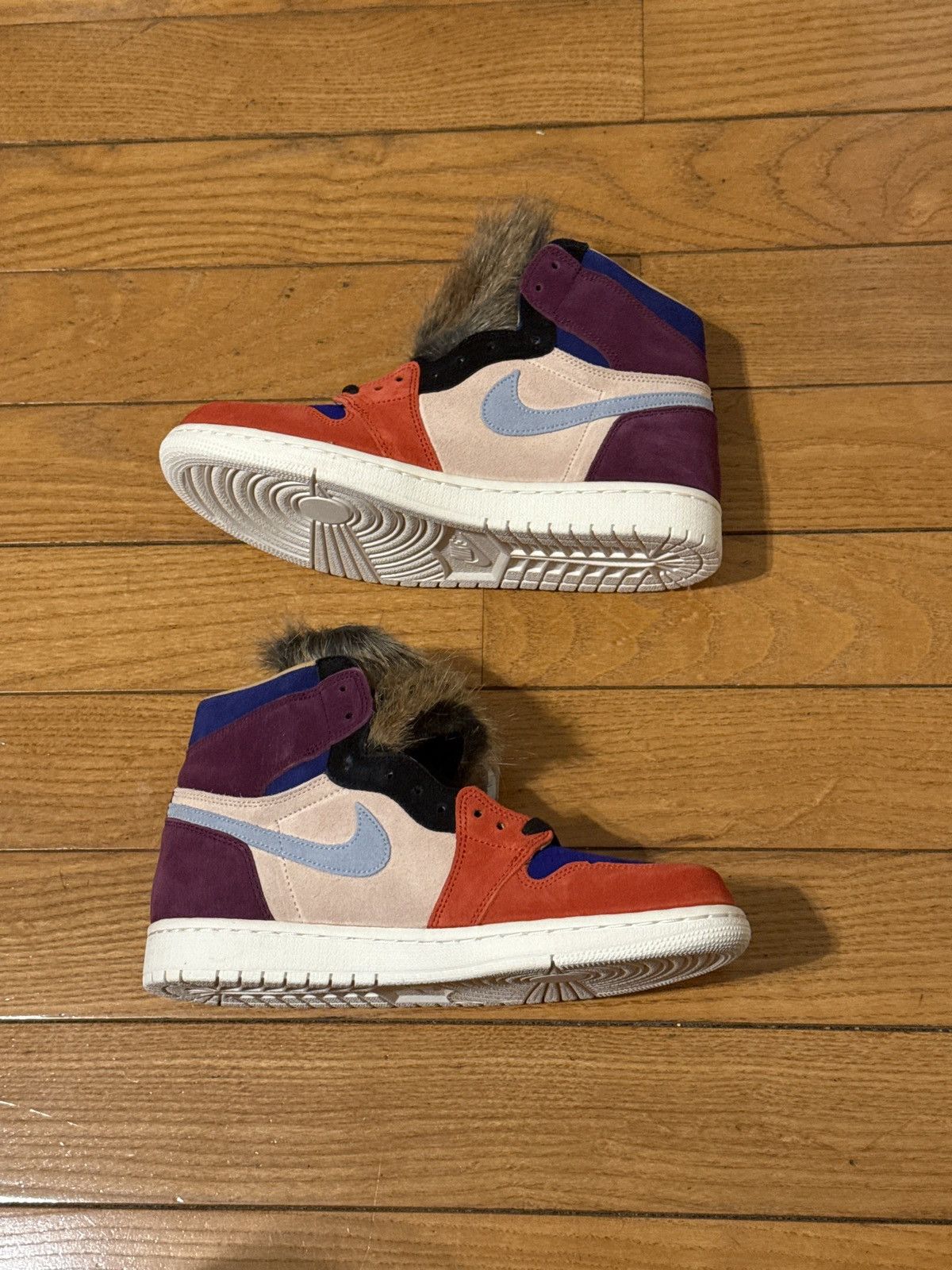 Nike WMNS Air Jordan 1 HIGH OG NRG Size US 9.5 / IT 39.5 - 2 Thumbnail