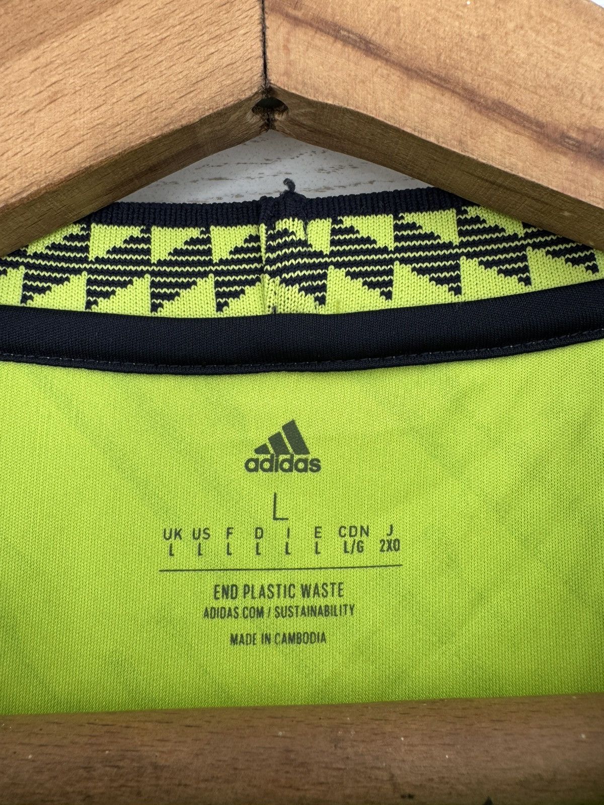 Adidas Manchester United 2022-2023 Third Soccer Jersey Football Kit Size US L / EU 52-54 / 3 - 11 Thumbnail