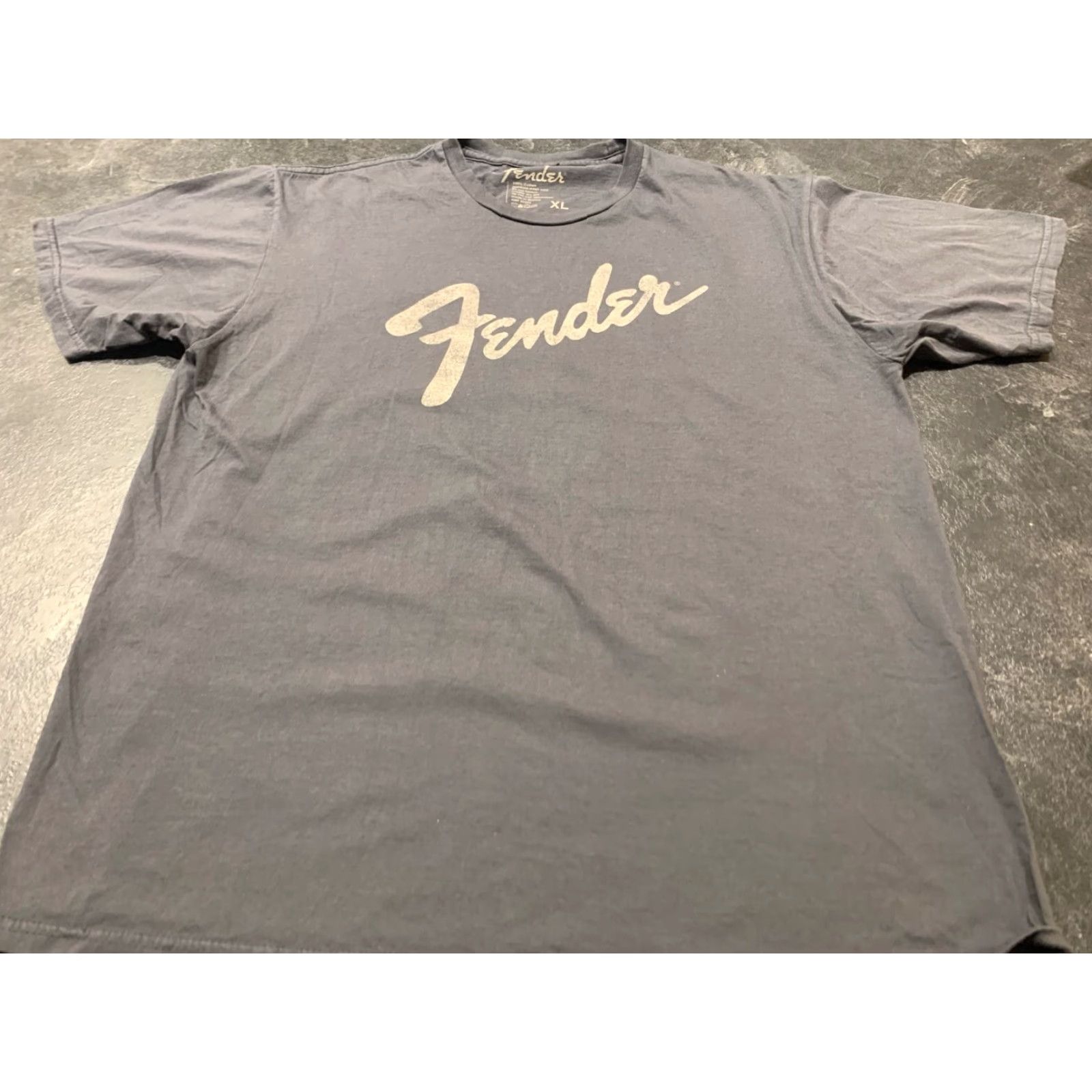 Fender Fender T-Shirt Mens XL Grey Music Cotton Short Sleeve Size US XL / EU 56 / 4 - 2 Thumbnail