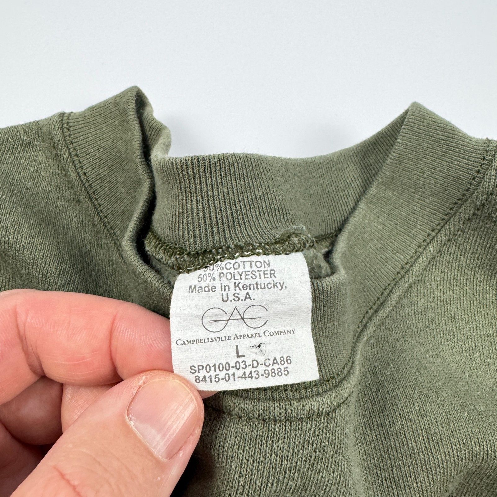 Vintage Vintage USMC Military Sweatshirt Olive Drab Green USA made Size US L / EU 52-54 / 3 - 3 Thumbnail