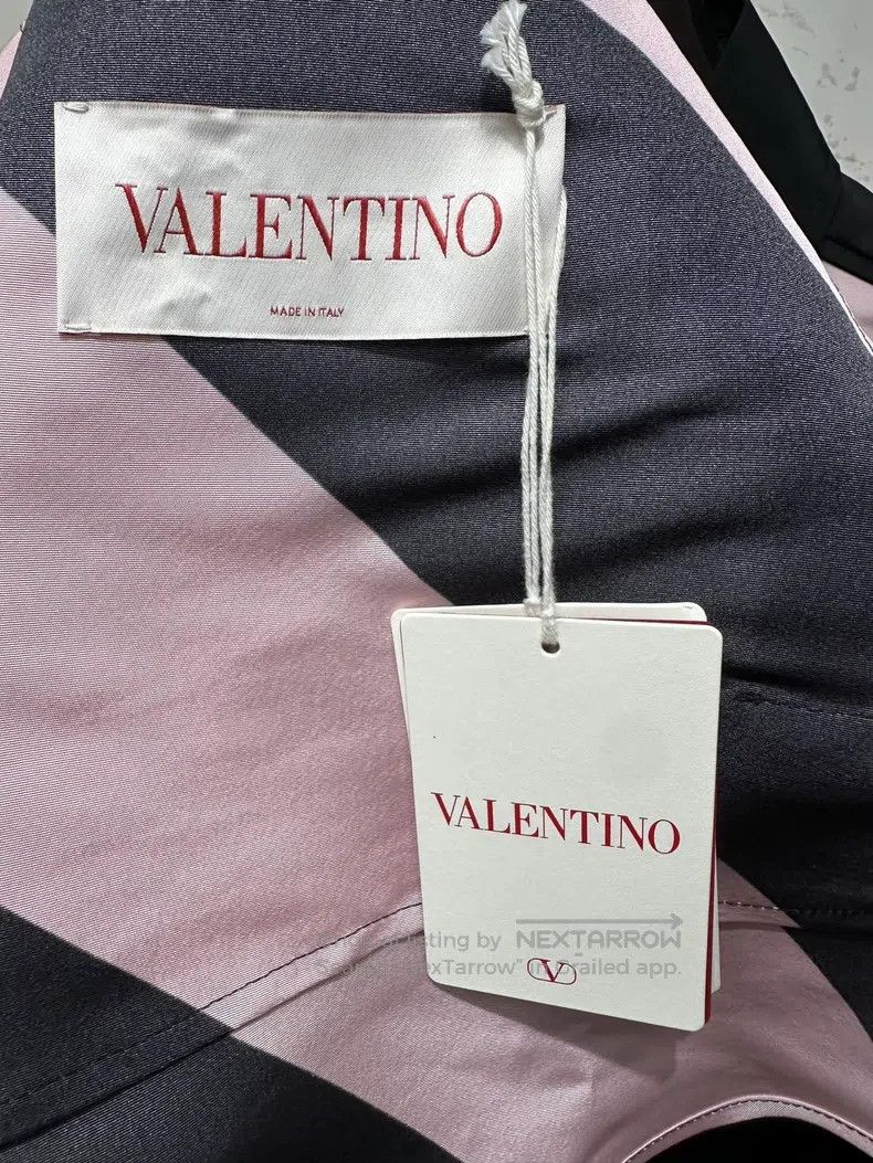 Valentino Valentino Pink and black color-blocked mulberry silk shirt Size XS / US 0-2 / IT 36-38 - 3 Thumbnail