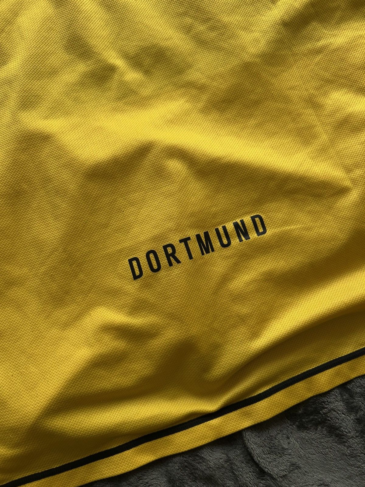 Nike nike borussia dortmund yellow jersey 07/08 vintage soccer Size US XL / EU 56 / 4 - 3 Thumbnail