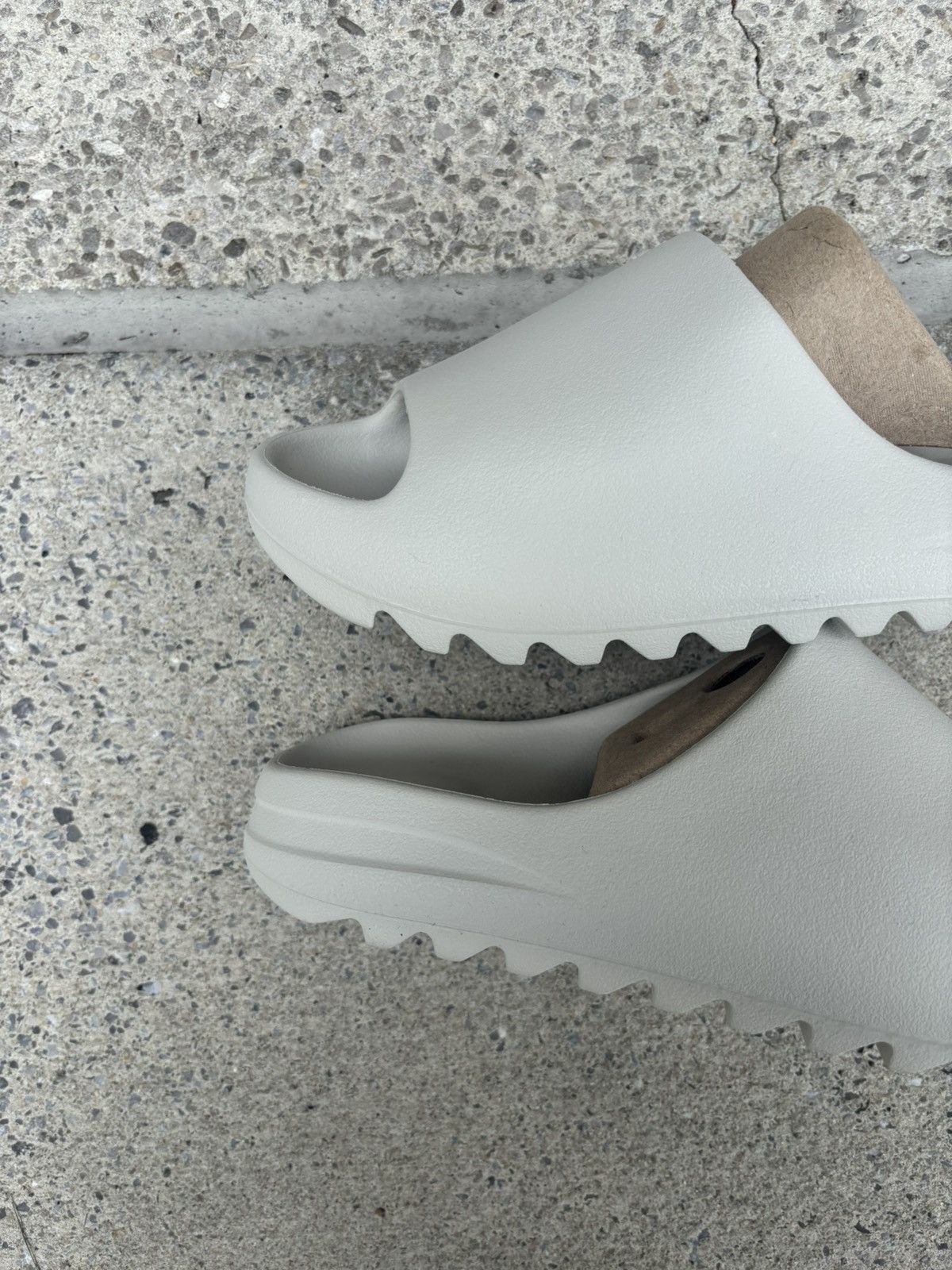 Yeezy Yeezy Slide YS-01 “Cream” – Size 8 (Brand New) Size US 8 / EU 41 - 2 Thumbnail