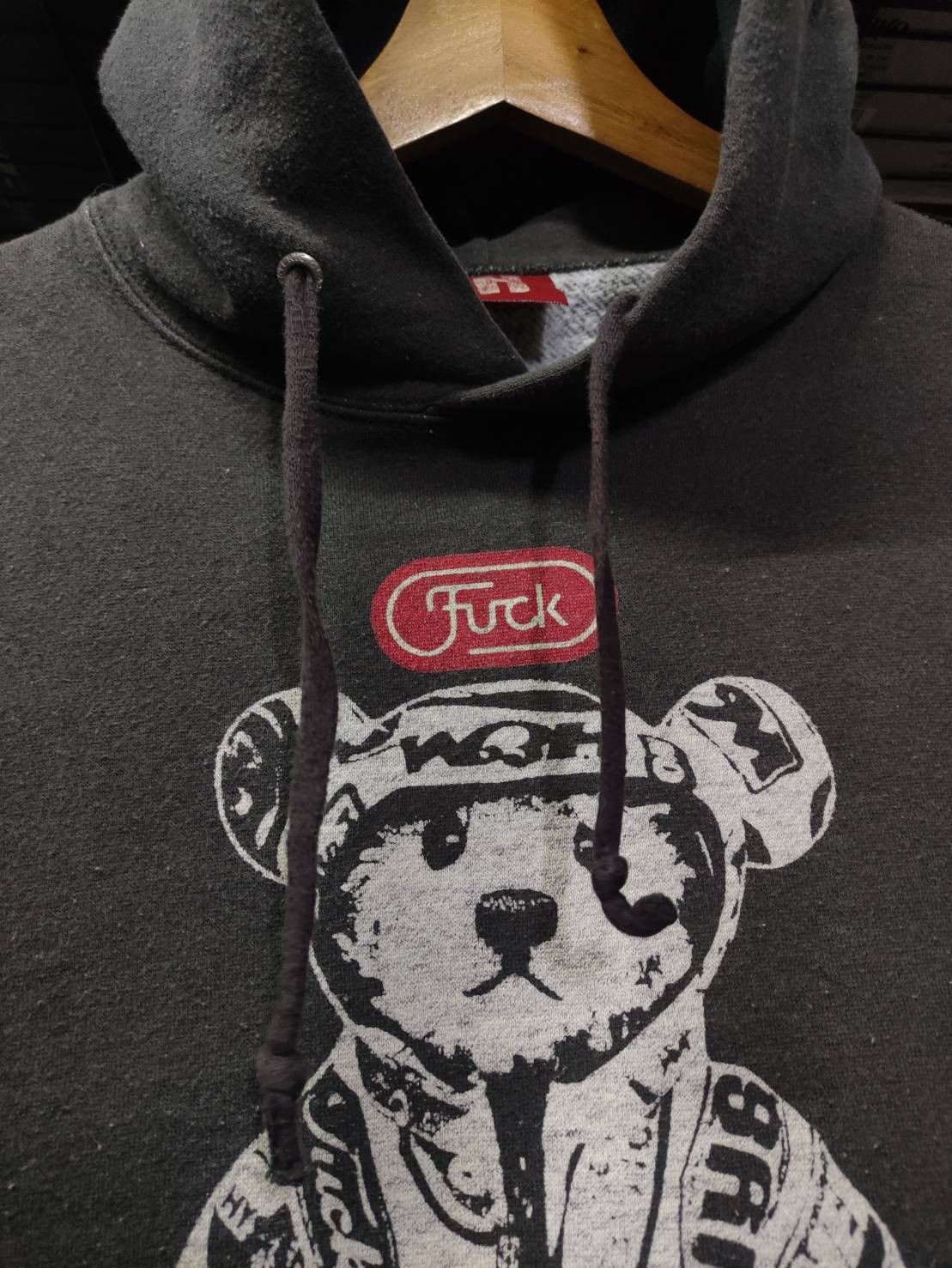 Hysteric Glamour Vtg 00's Hysteric Glamour " Fuck Bear " Hoodie Size US M / EU 48-50 / 2 - 5 Thumbnail