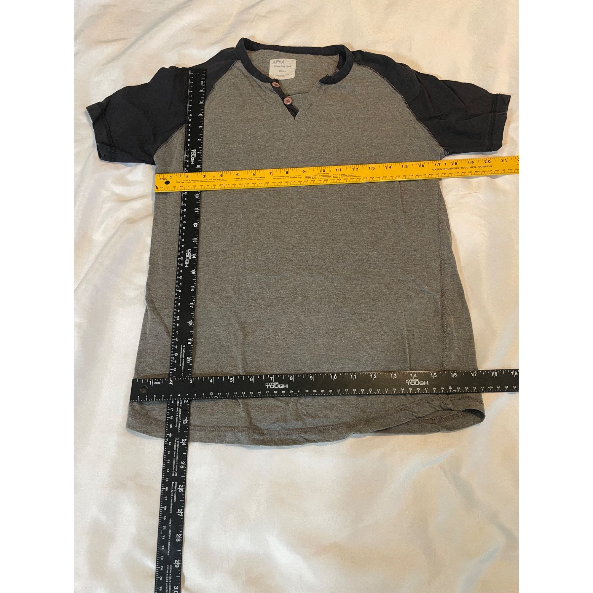 Other Alpha Mens Raglan Henley T-Shirt Small Gray & Black Size US S / EU 44-46 / 1 - 6 Thumbnail