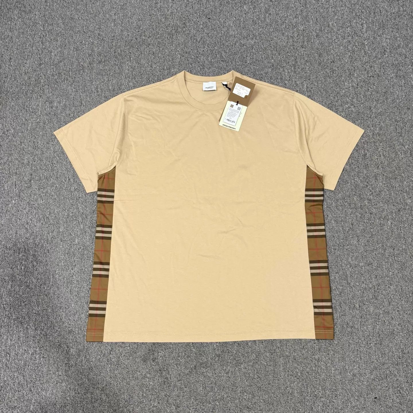 Burberry Burberry Khaki Check Short Sleeve NWT XL Size US XL / EU 56 / 4 - 1 Thumbnail