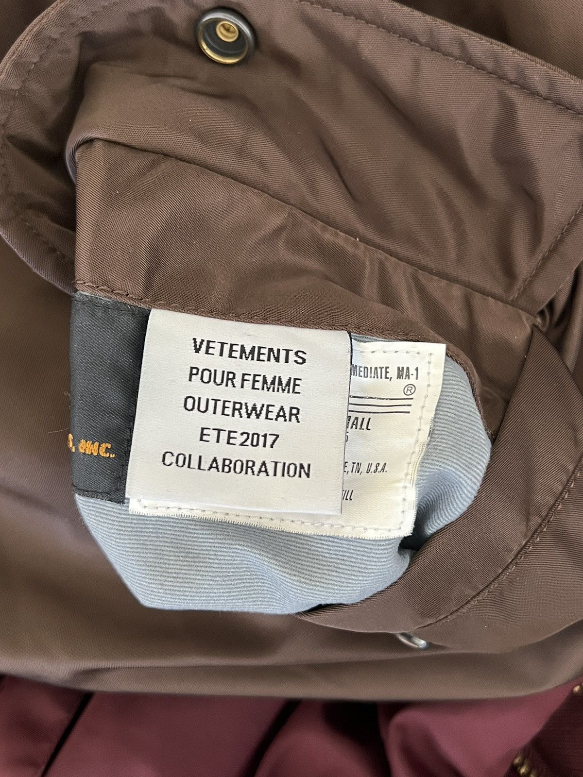 Vetements SS17 Reversible Bomber Jacket Size US S / EU 44-46 / 1 - 14 Thumbnail