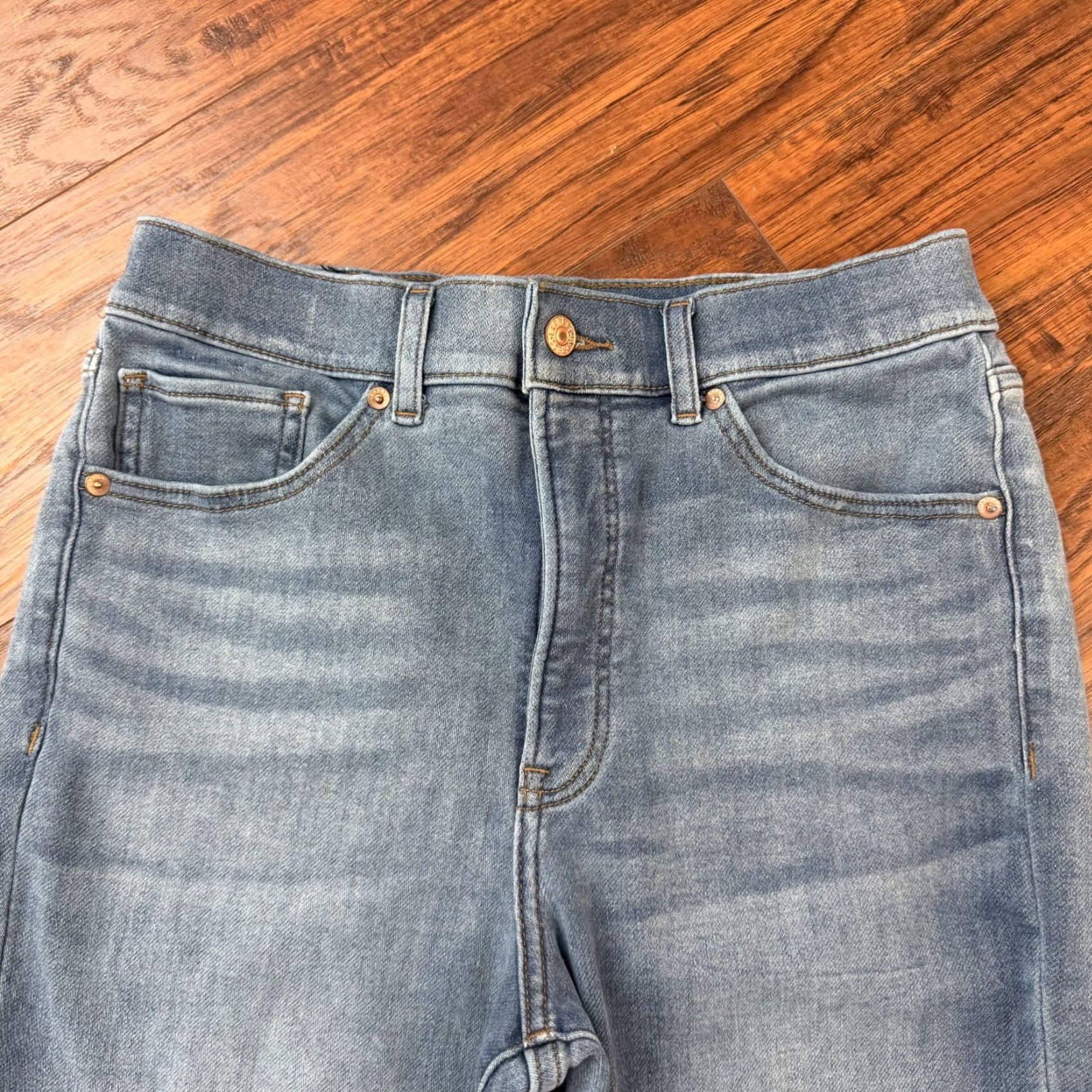 Express Express Jeans Womens 10 R Flare High Rise Stretch Medium Wash Denim 27x31 Blue 27 31 Jeans Womens 10R Flared denim stretch high rise brands Express Size 32" / US 10 / IT 46 - 2 Thumbnail
