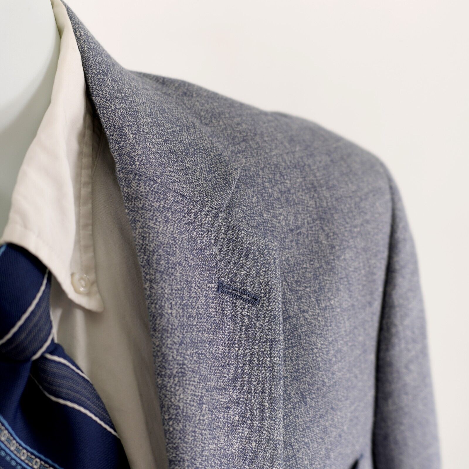 Jos. A. Bank Jos A Bank Linen Wool Blue Spec Tailored Fit 2 Button Blazer Size 40R - 3 Thumbnail