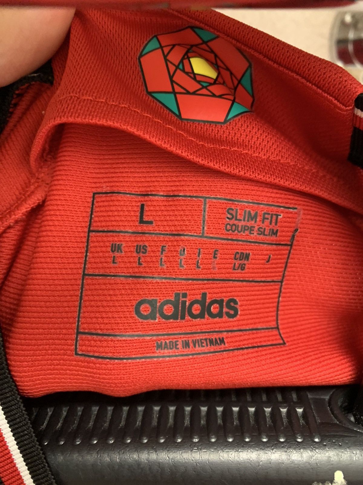 Adidas Manchester United adidas soccer jersey 2023/24 L sz Size US L / EU 52-54 / 3 - 3 Thumbnail