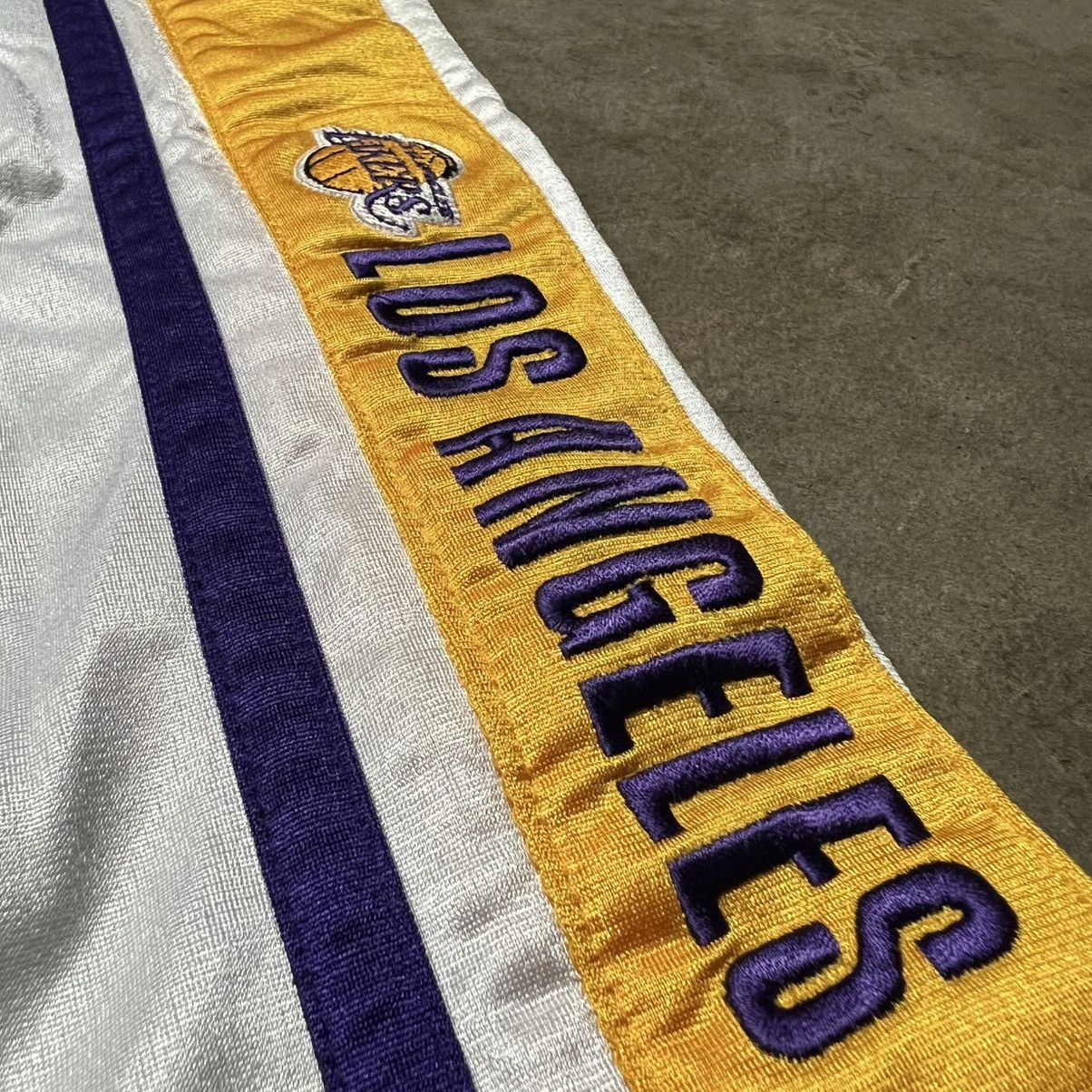 NBA × Nike × Vintage Vintage 2000’s NBA Los Angeles Lakers Warm-Up Track Pants Size US 36 / EU 52 - 6 Thumbnail
