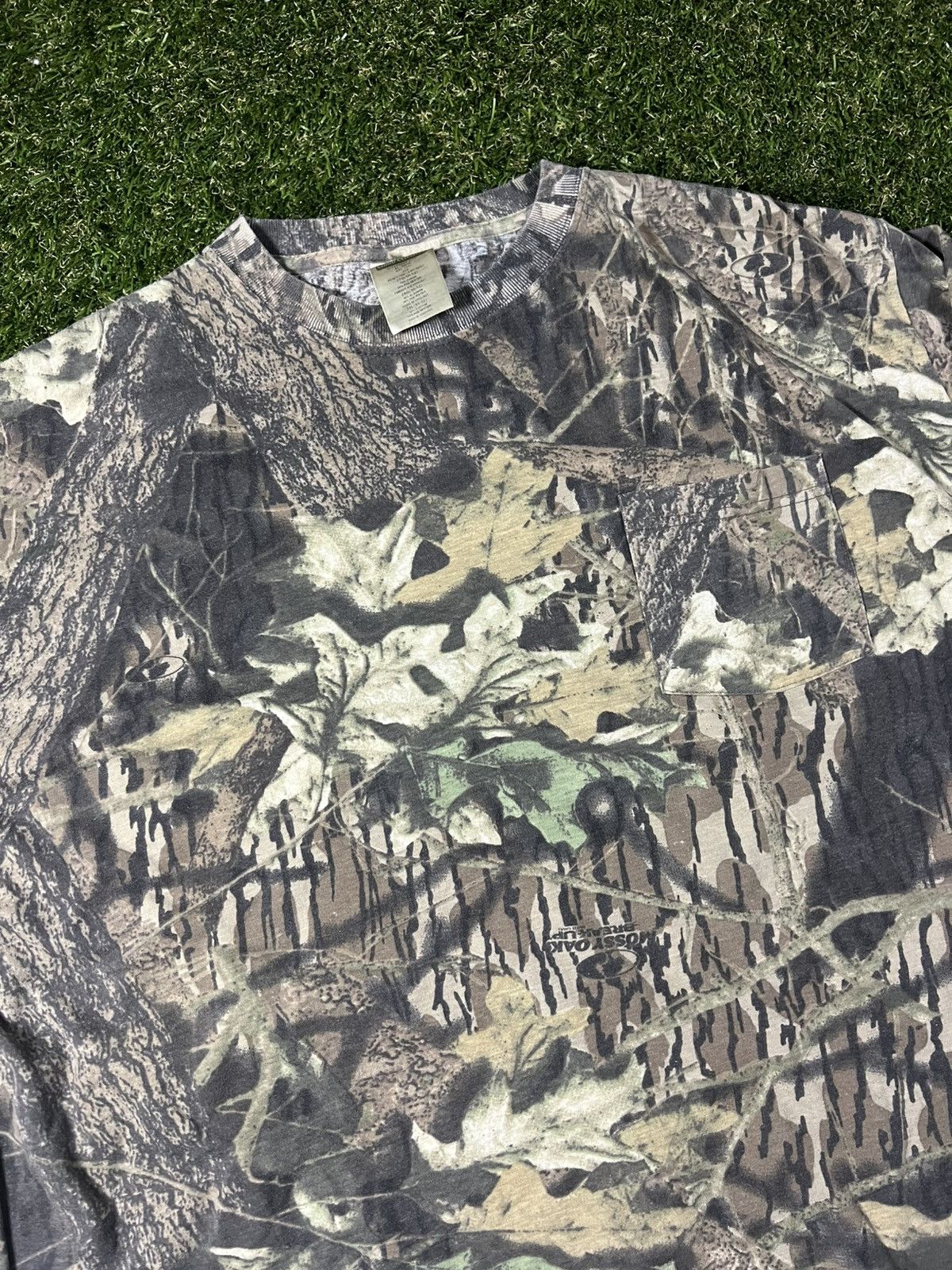 Vintage Vintage 90s Fall Real Tree Boxy Faded Long Sleeve Tee Size US XXL / EU 58 / 5 - 2 Thumbnail