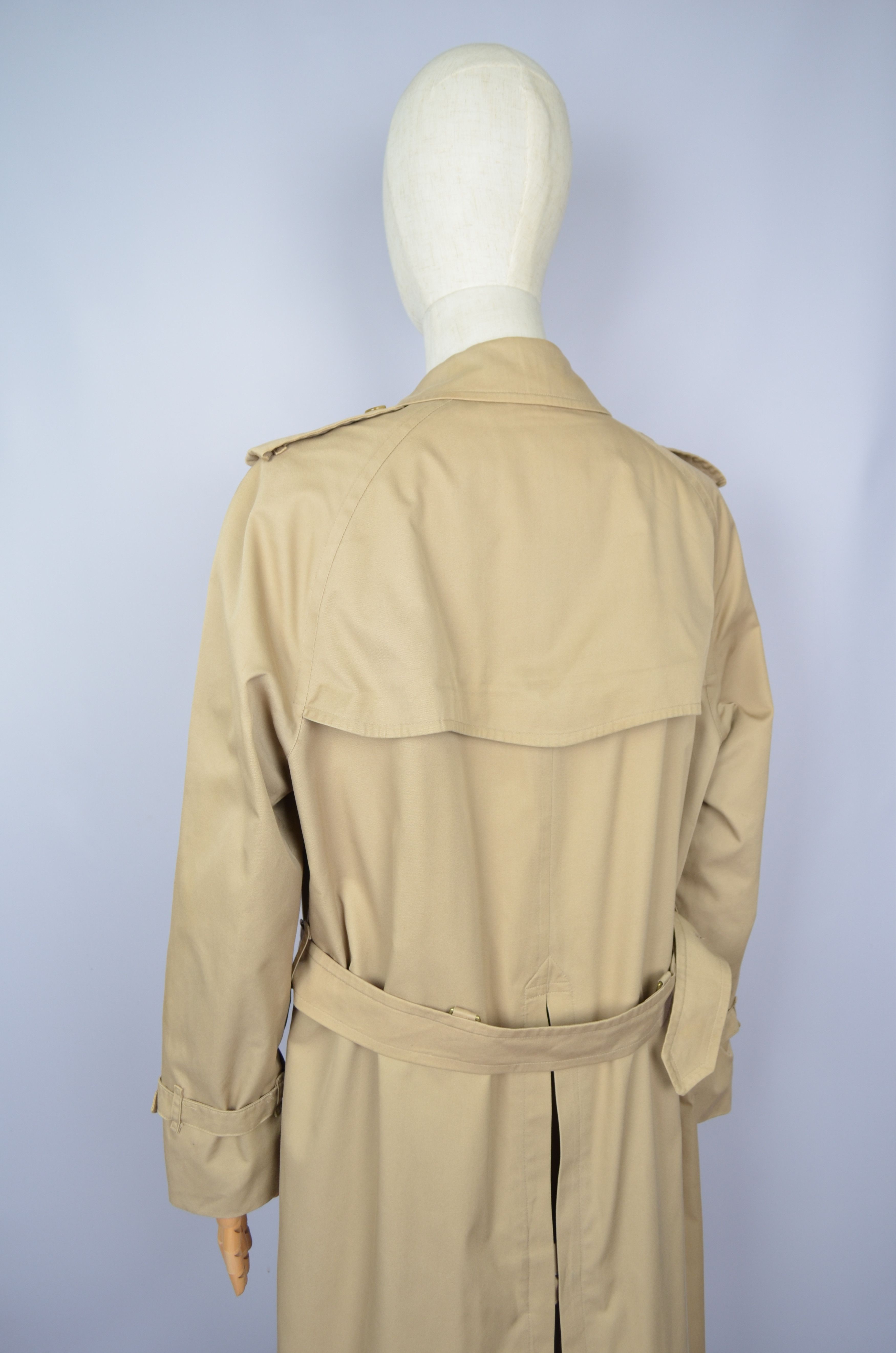 Burberry Prorsum × Vintage Burberry’s Iconic Double Breasted Trench Coat Size EU56/US46 Size US XL / EU 56 / 4 - 8 Thumbnail