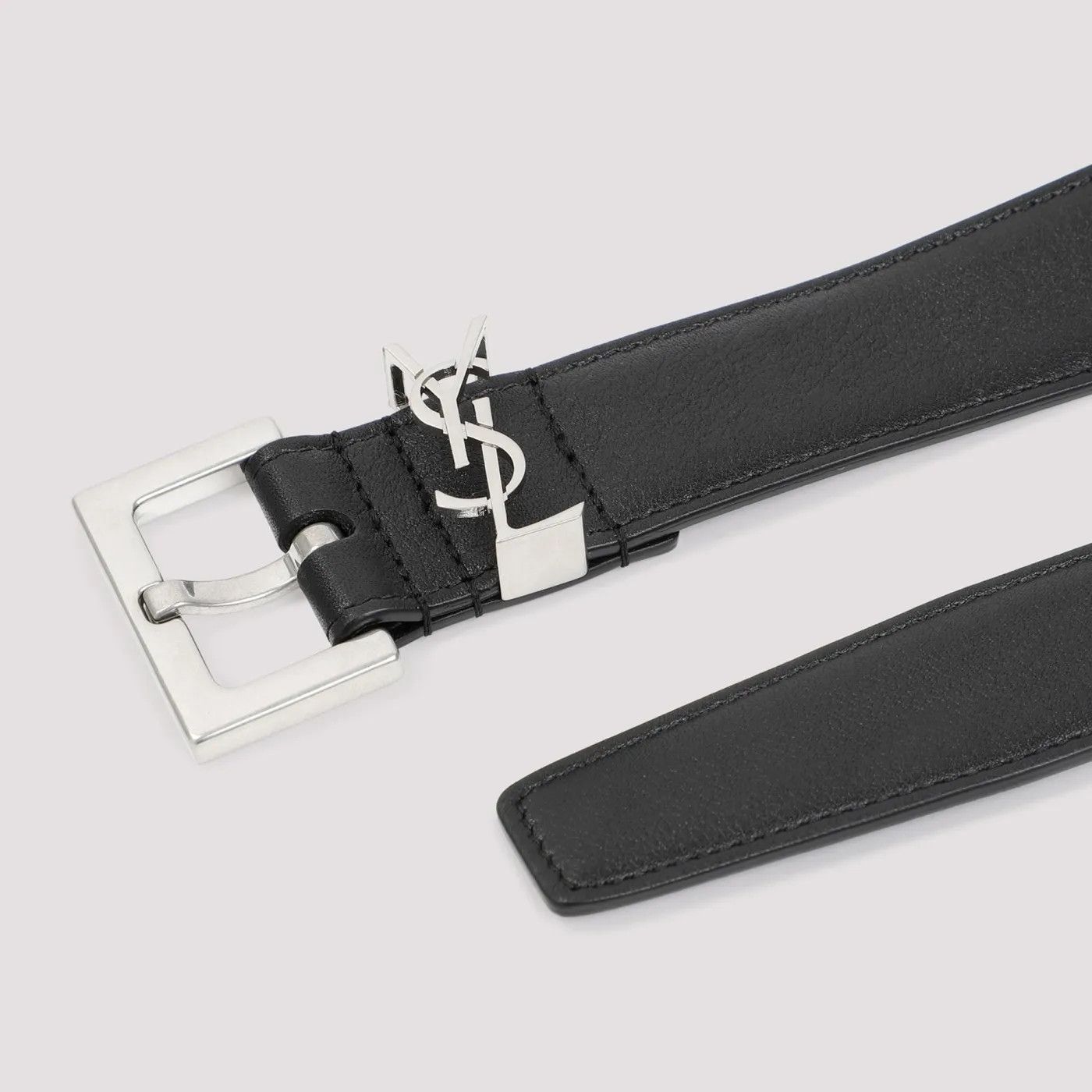 Saint Laurent Paris o1bcso1str1224 Size: 85 /Cassandre Belt in Black Size ONE SIZE - 2 Thumbnail