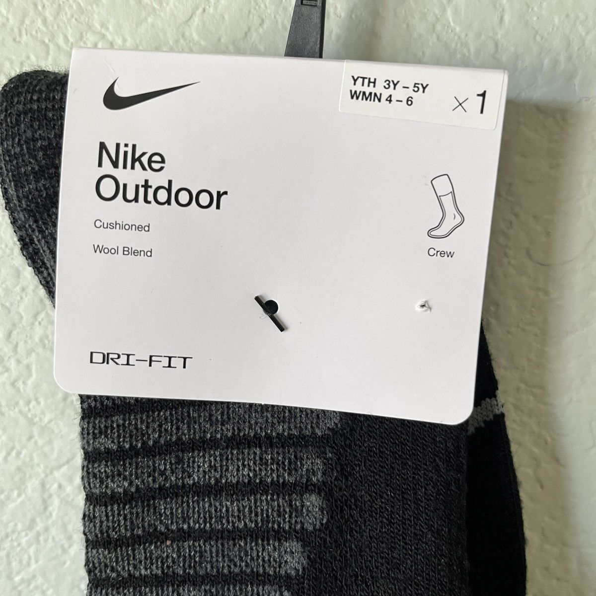 Nike Nike Black/Grey Dri-Fit Outdoor Wool Blend Crew Socks Size ONE SIZE - 2 Thumbnail